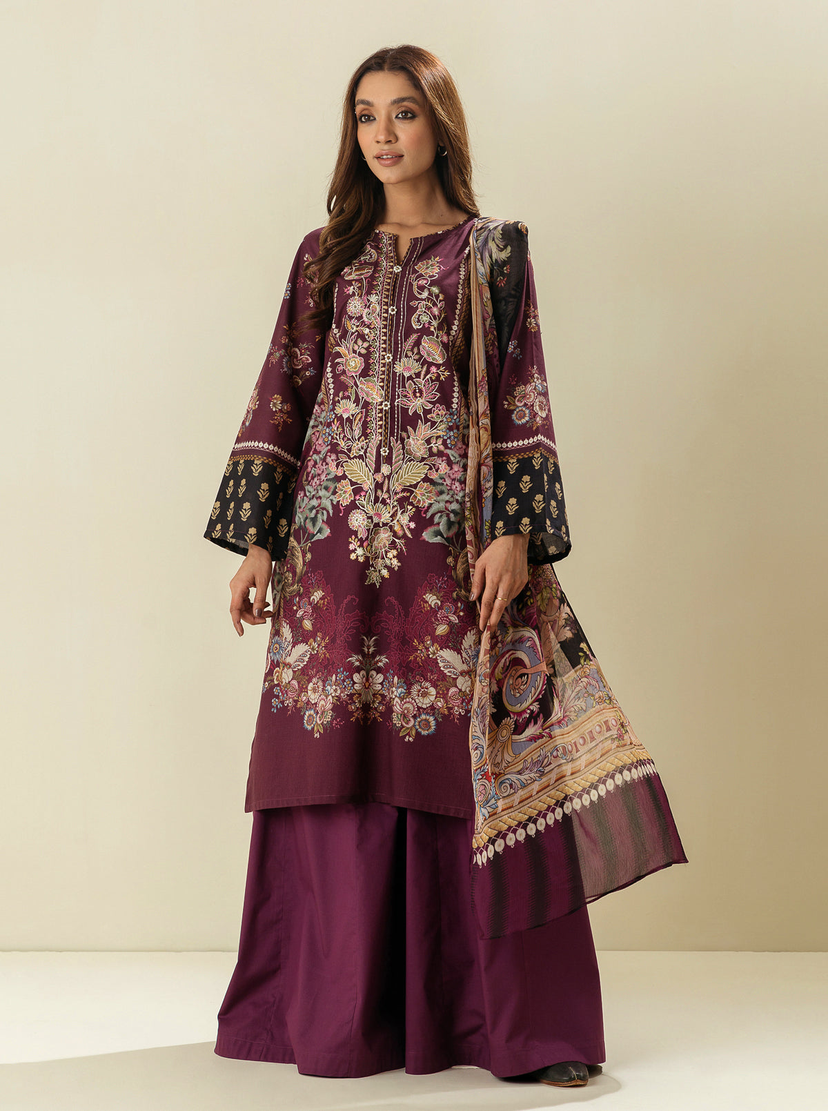 3 Piece - Embroiderd Lawn Suit - Rich Wine