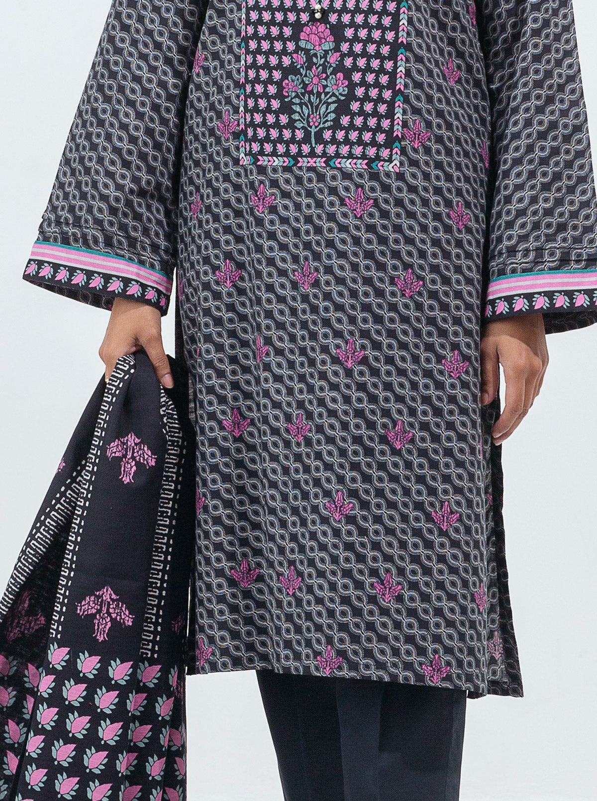 3 Piece - Printed Khaddar Suit - Ethnic Chic