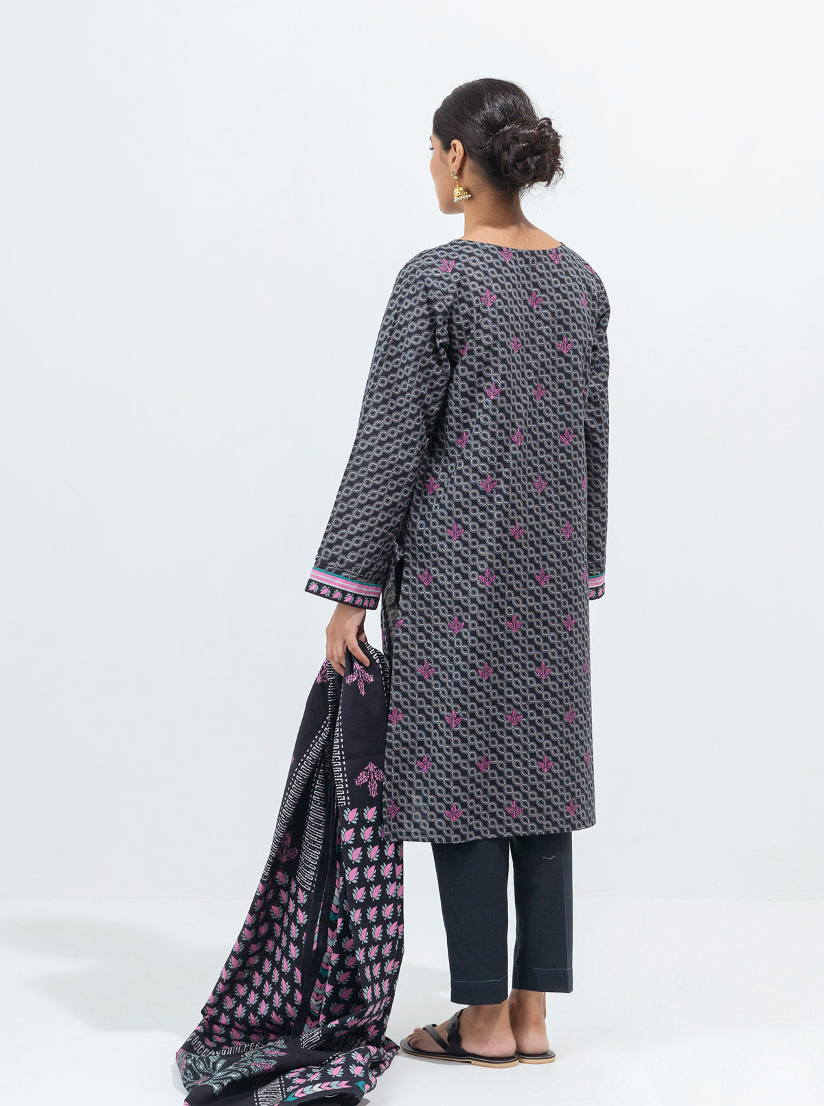 3 Piece - Printed Khaddar Suit - Ethnic Chic