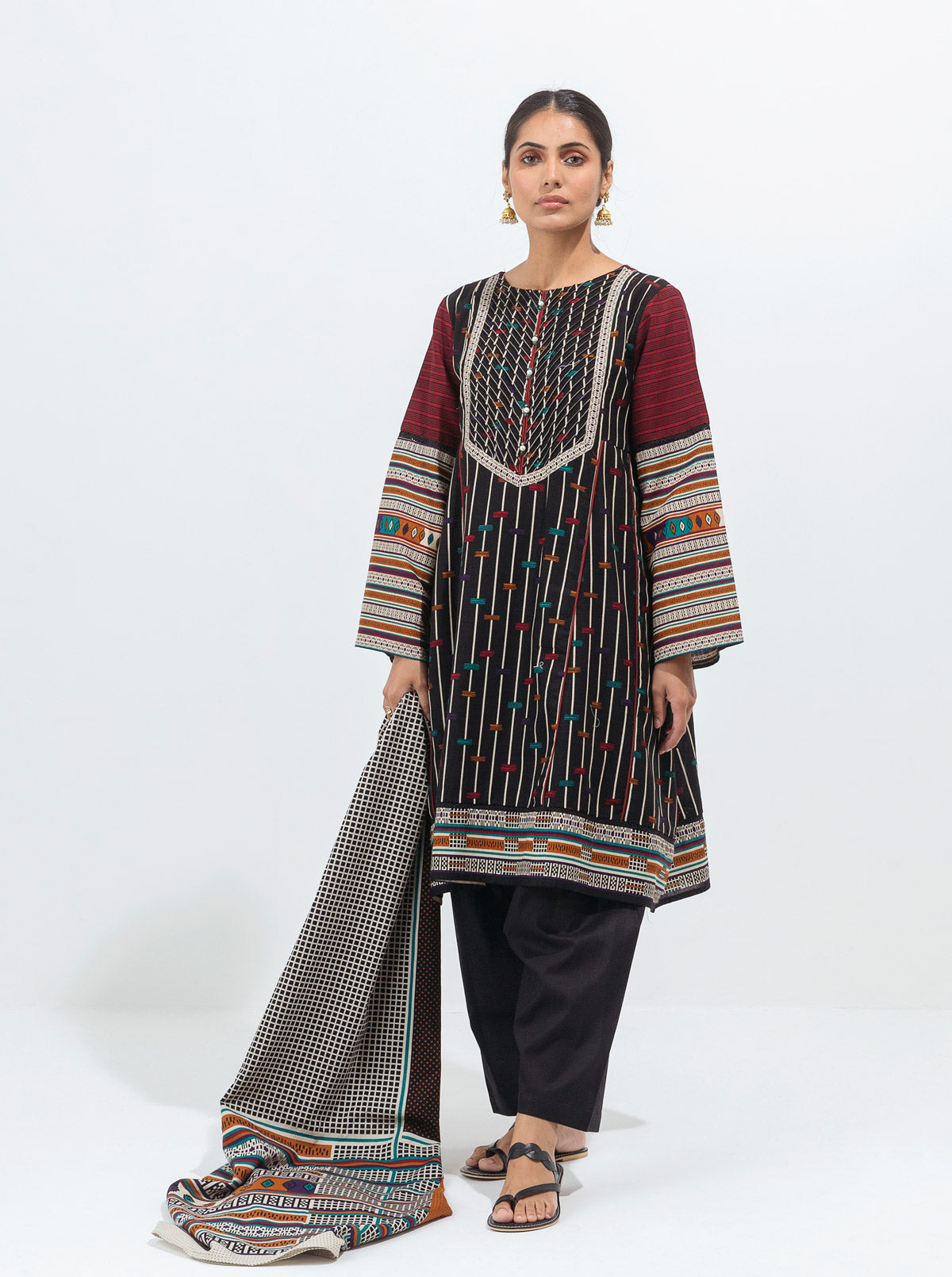 3 Piece - Printed Khaddar Suit - Enchanted Black