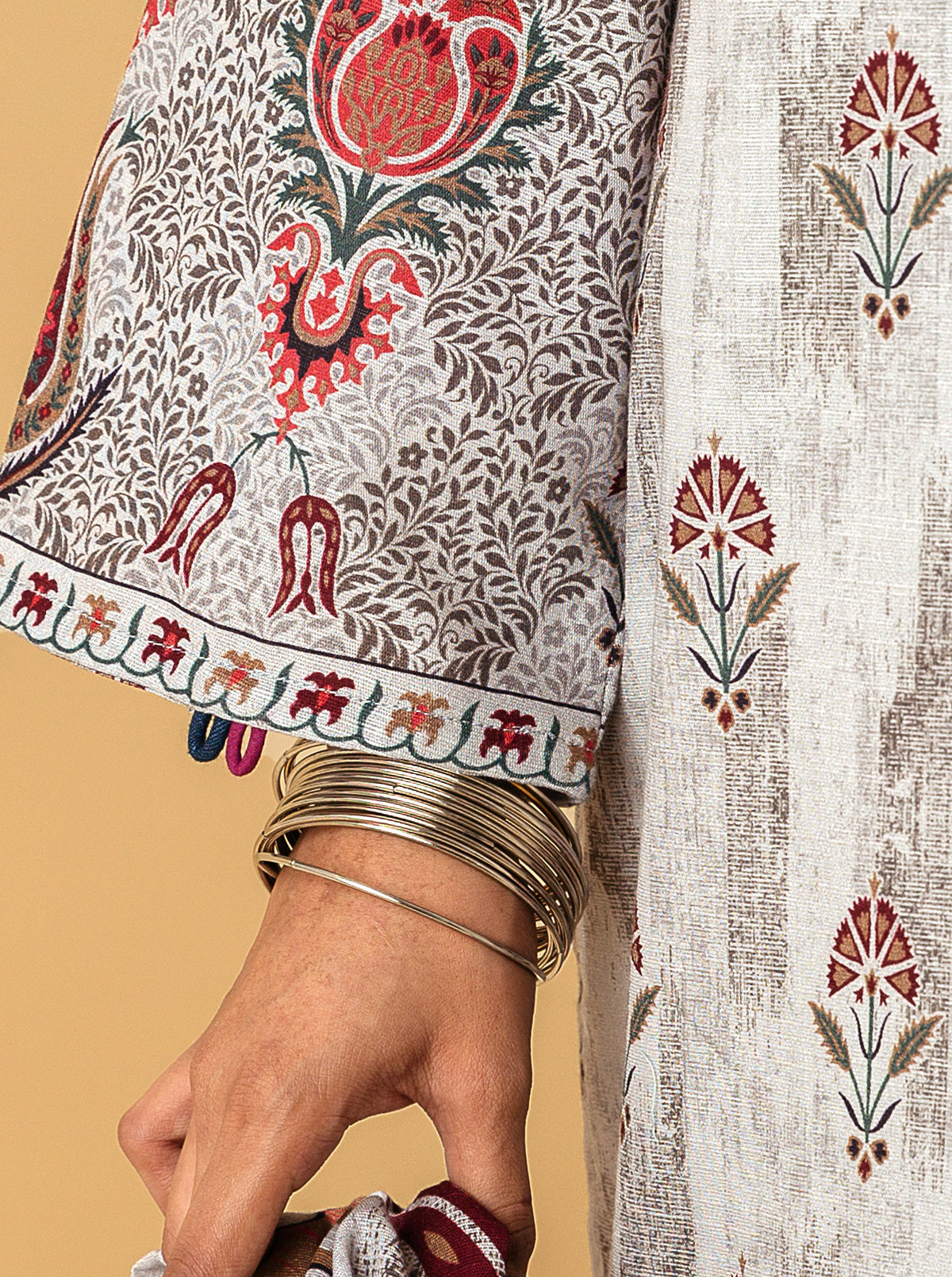 3 Piece - Printed Khaddar Suit - Modern Bequest