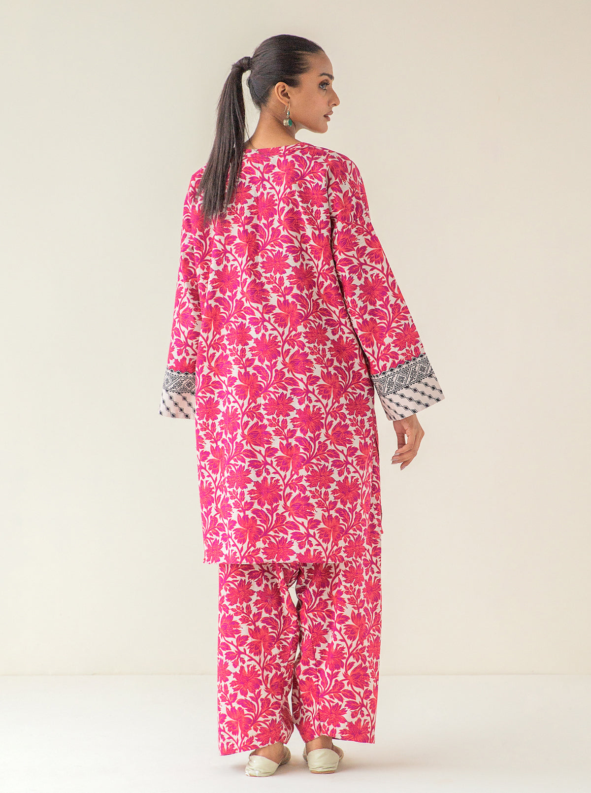2 Piece - Printed Khaddar Suit - Mulberry Highlights