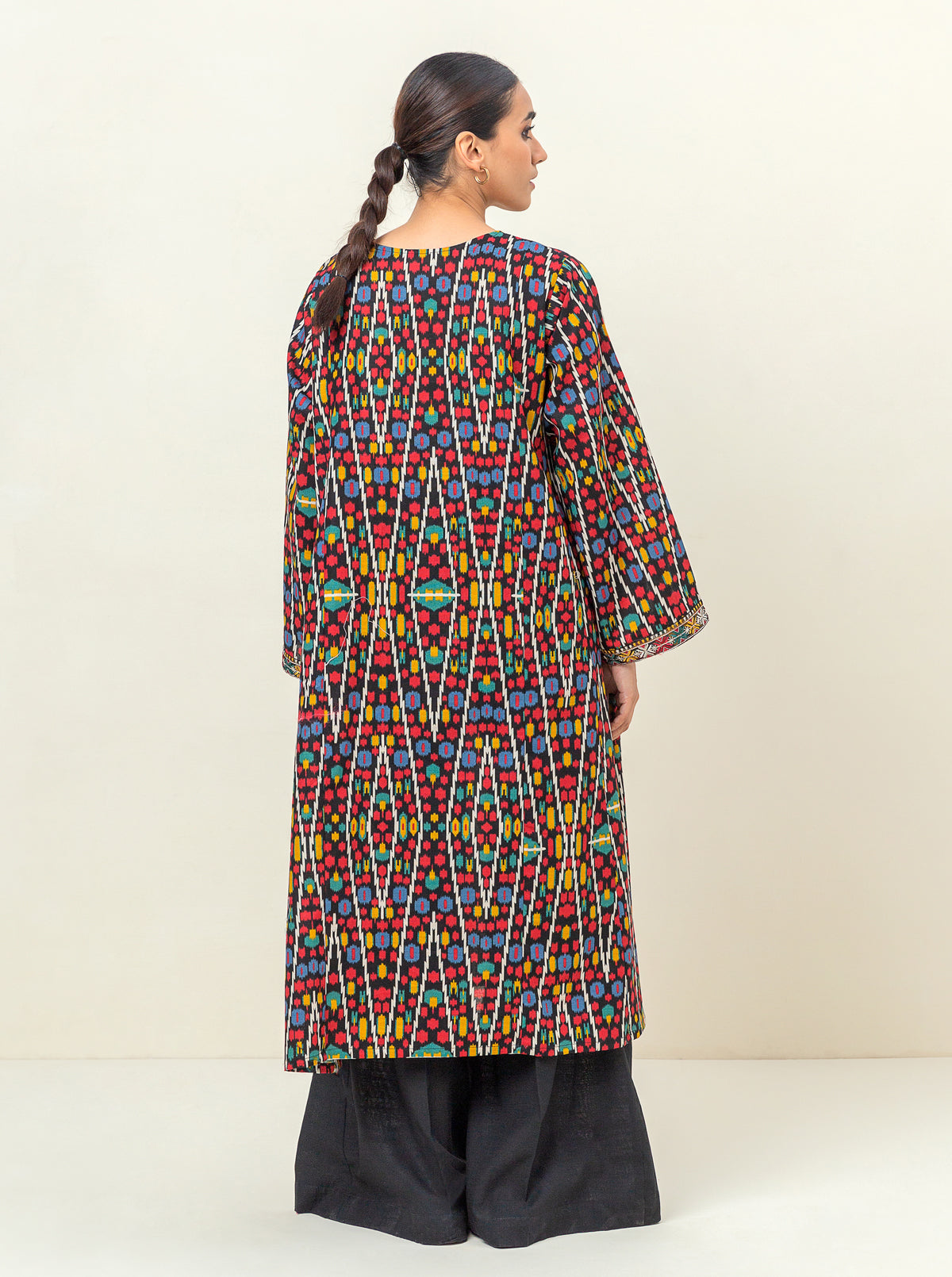 2 Piece - Embroidered Khaddar Suit - Mystique Mistica