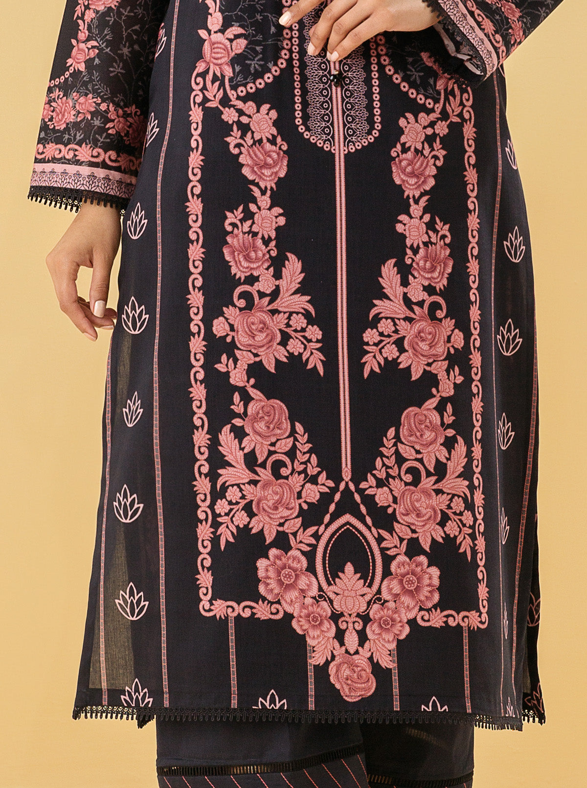 1 PIECE - PRINTED LAWN SHIRT - MAGICAL FLORAMB3S22U08-BLACK-2000000196137-1PC