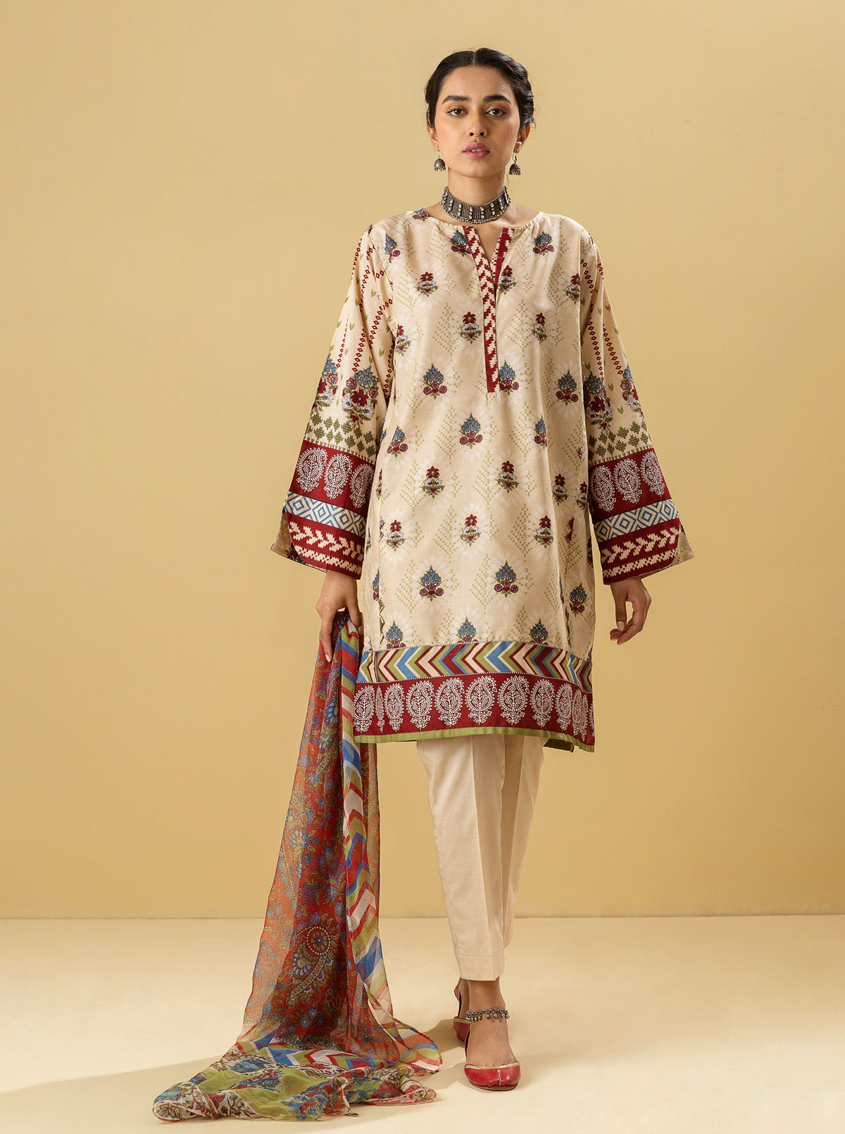 3 Piece - Printed Lawn Suit - Ivory Mist