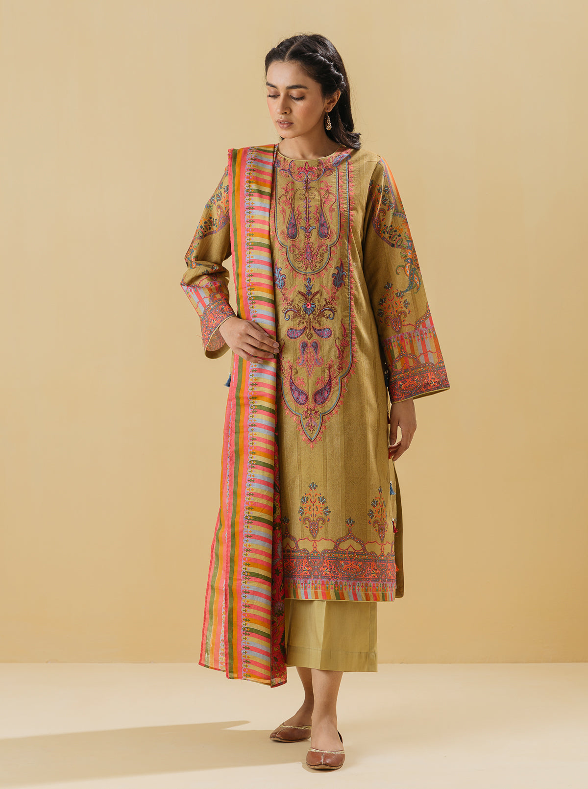 3 Piece - Embroidered Lawn Suit - Classic Craft