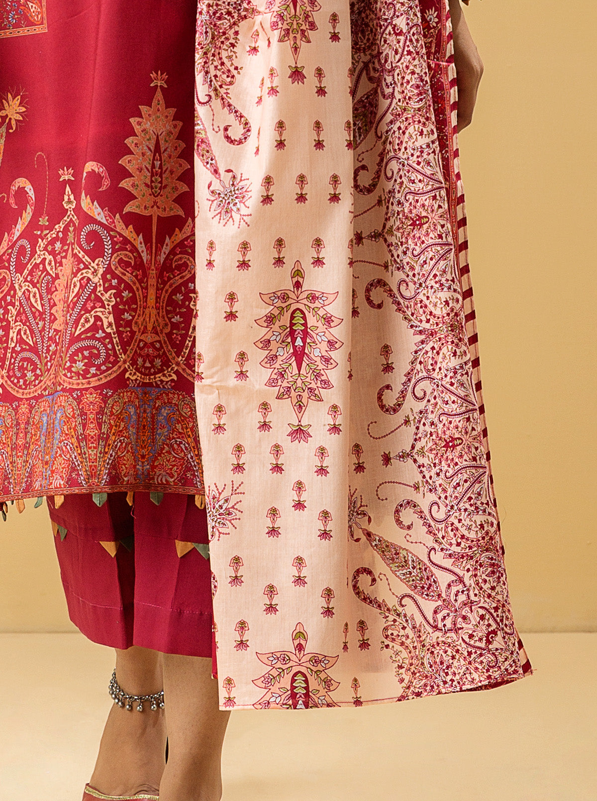 3 Piece - Embroidered Lawn Suit - Oriental Red