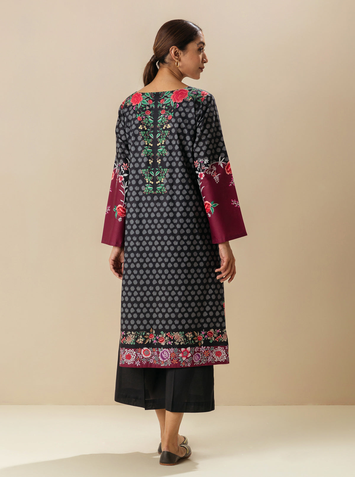 1 PIECE - PRINTED  LAWN SHIRT - MODERN ROSE