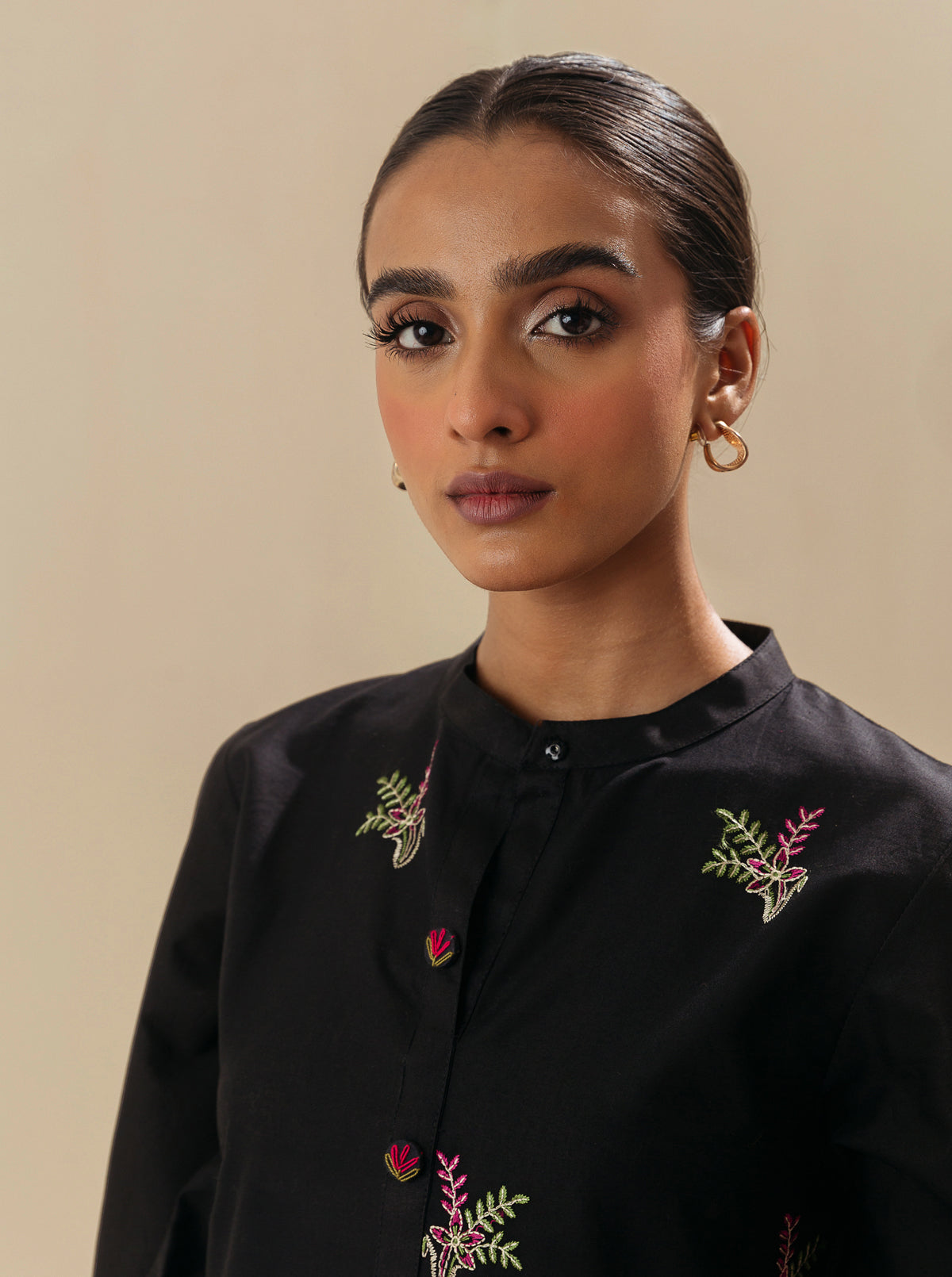 3 Piece - Embroidered Lawn Suit - Ebony Shine
