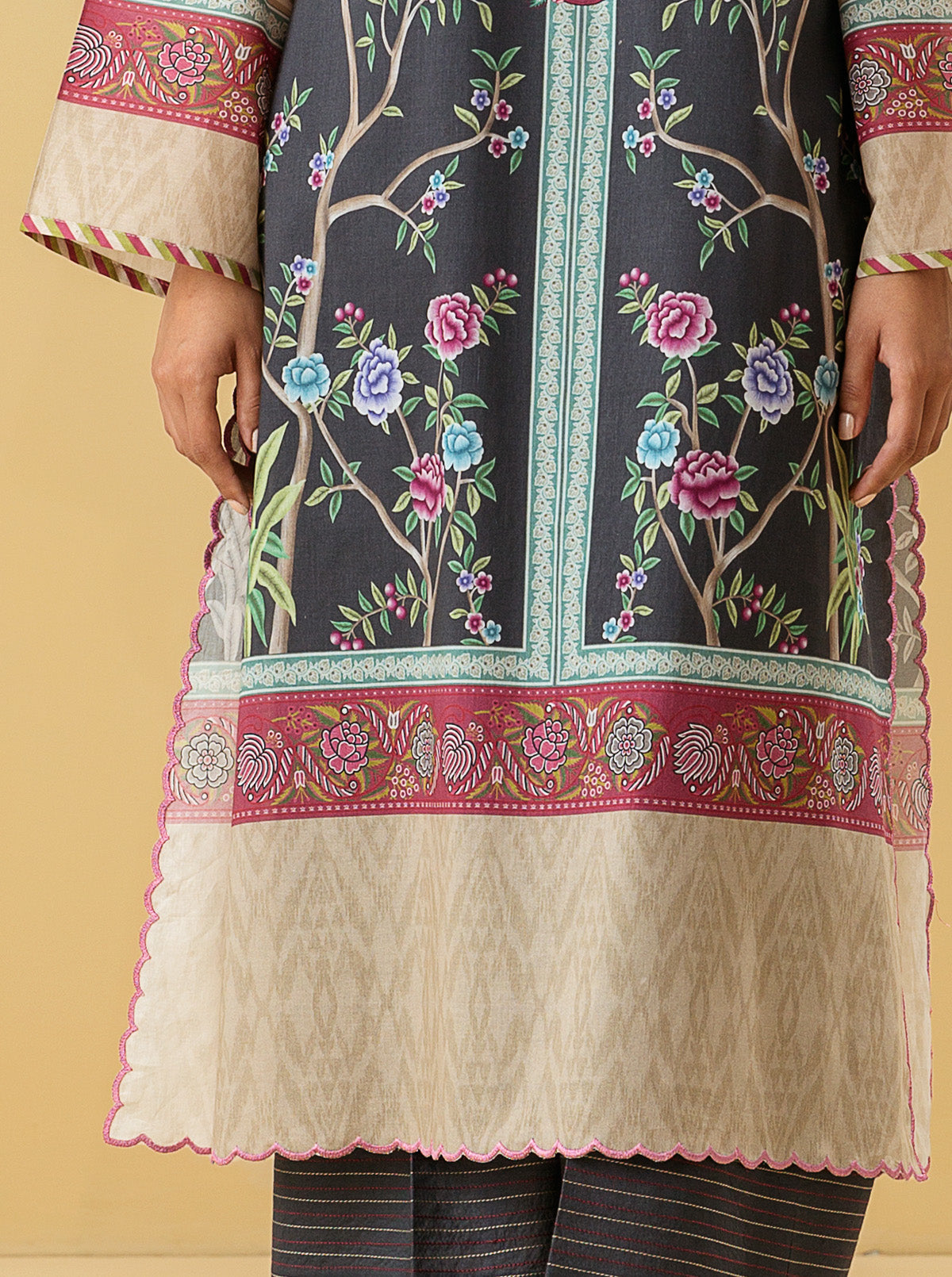 1 PIECE - PRINTED LAWN SHIRT - MAGICAL DECORMB4S22U05-MULTI-2000000196684-1PC