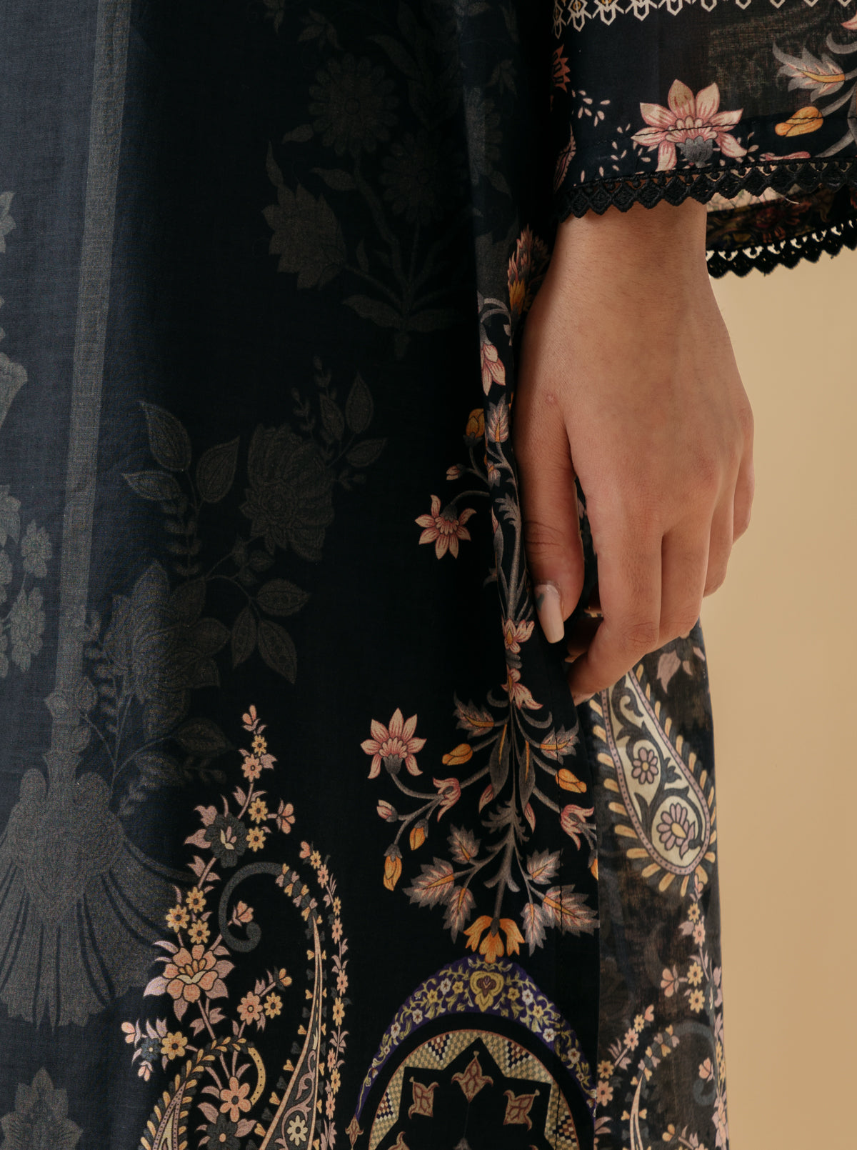 1 PIECE - PRINTED LAWN SHIRT - VINTAGE CRAFTMB4S22U09-BLACK-2000000197603-1PC