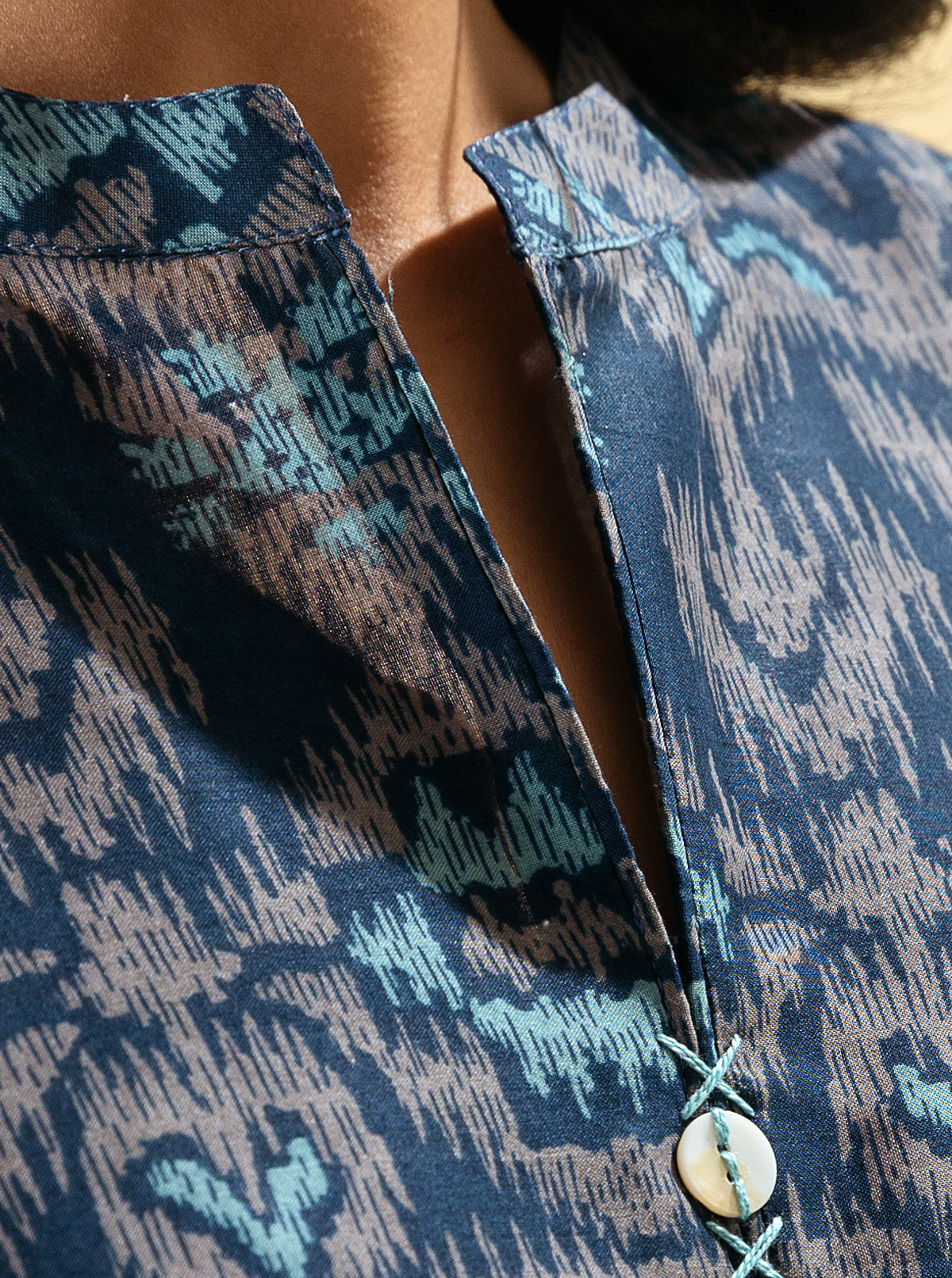 2 PIECE - PRINTED LAWN SUIT - VIVID BLUEMB4S22U12-BLUE-2000000200779-2PC