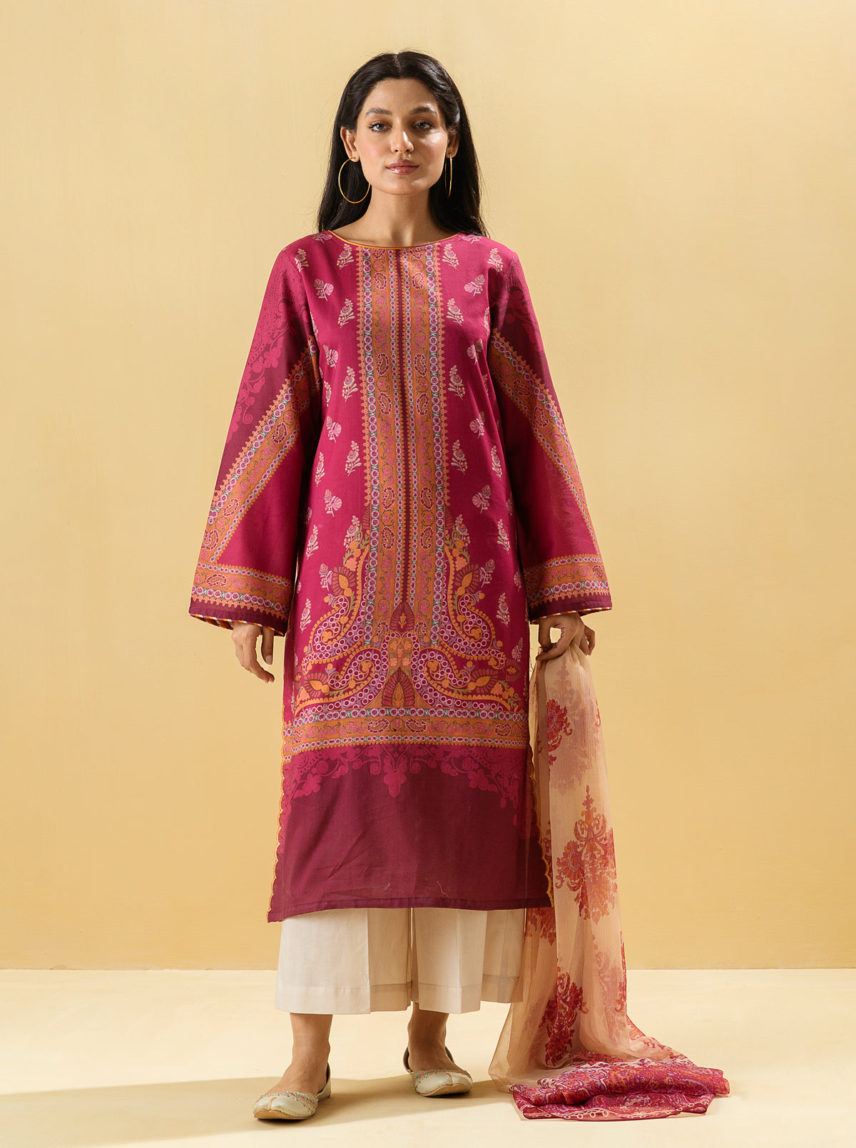 2 PIECE - PRINTED LAWN SUIT - CRIMSON HUES