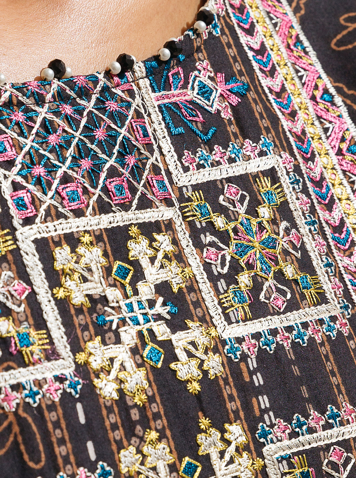 2 Piece - Embroidered Lawn Suit - Ebony Grand