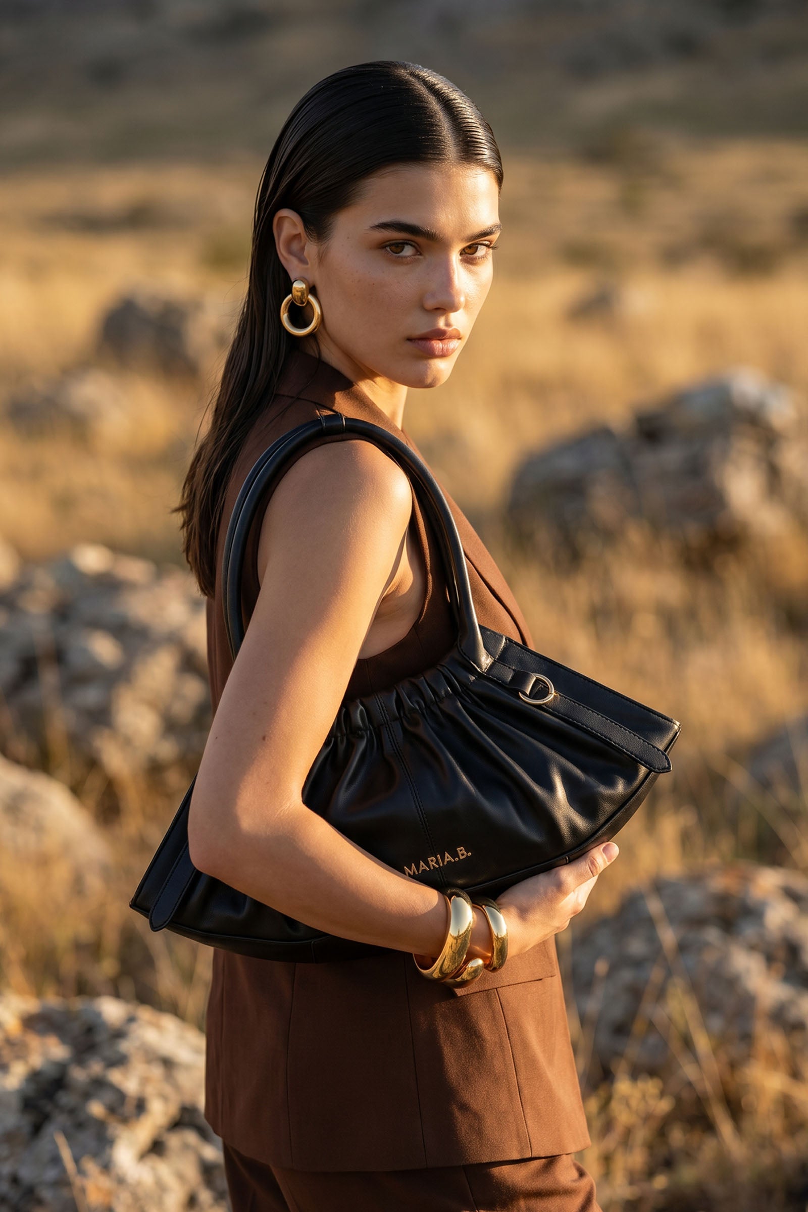 https://cdn.shopify.com/s/files/1/0620/8788/9062/files/MBG-SS26-01_Black_7.jpg?v=1779372305