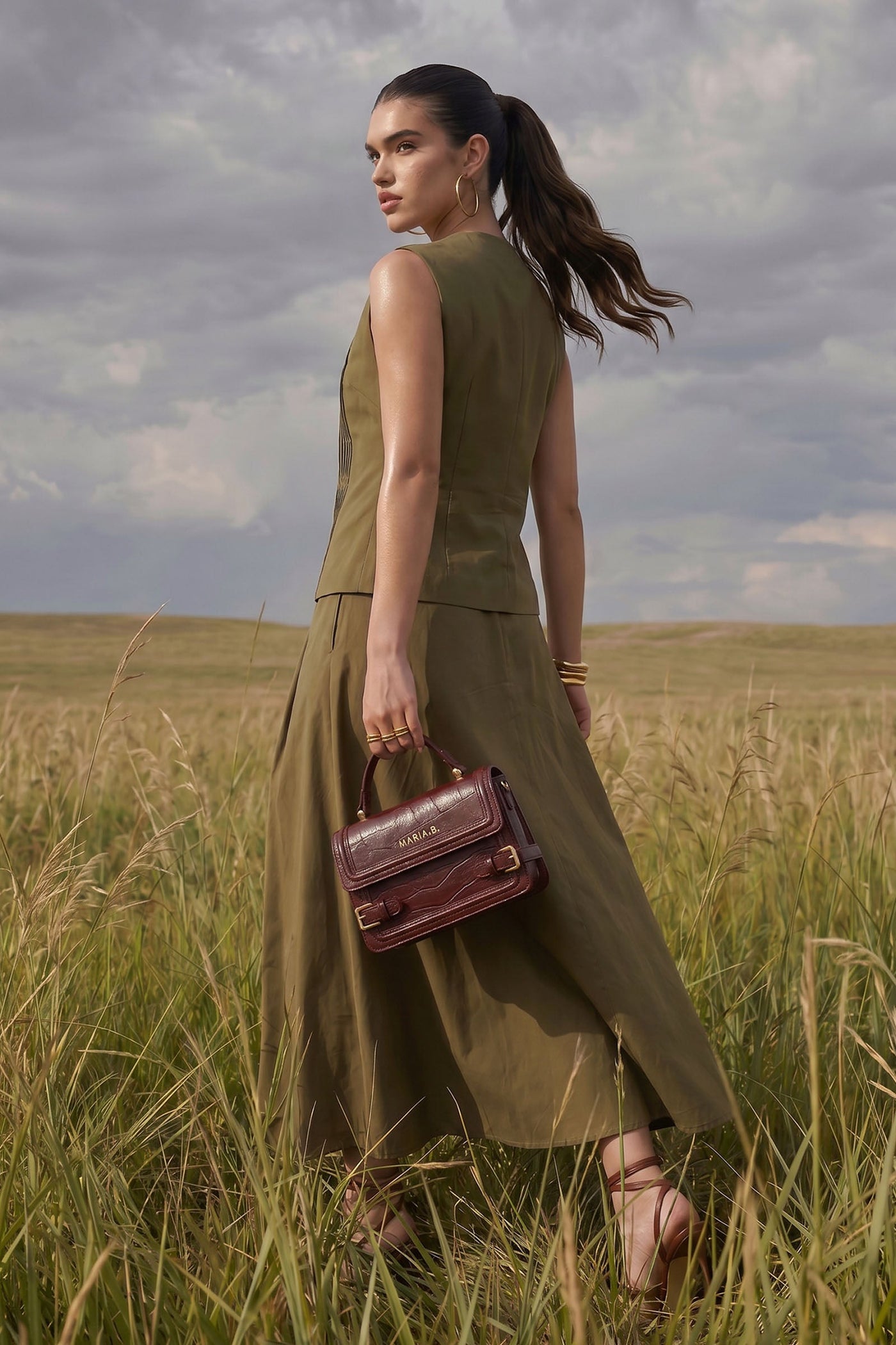 https://cdn.shopify.com/s/files/1/0620/8788/9062/files/MBG-SS26-06_Maroon_3.jpg?v=1779373450