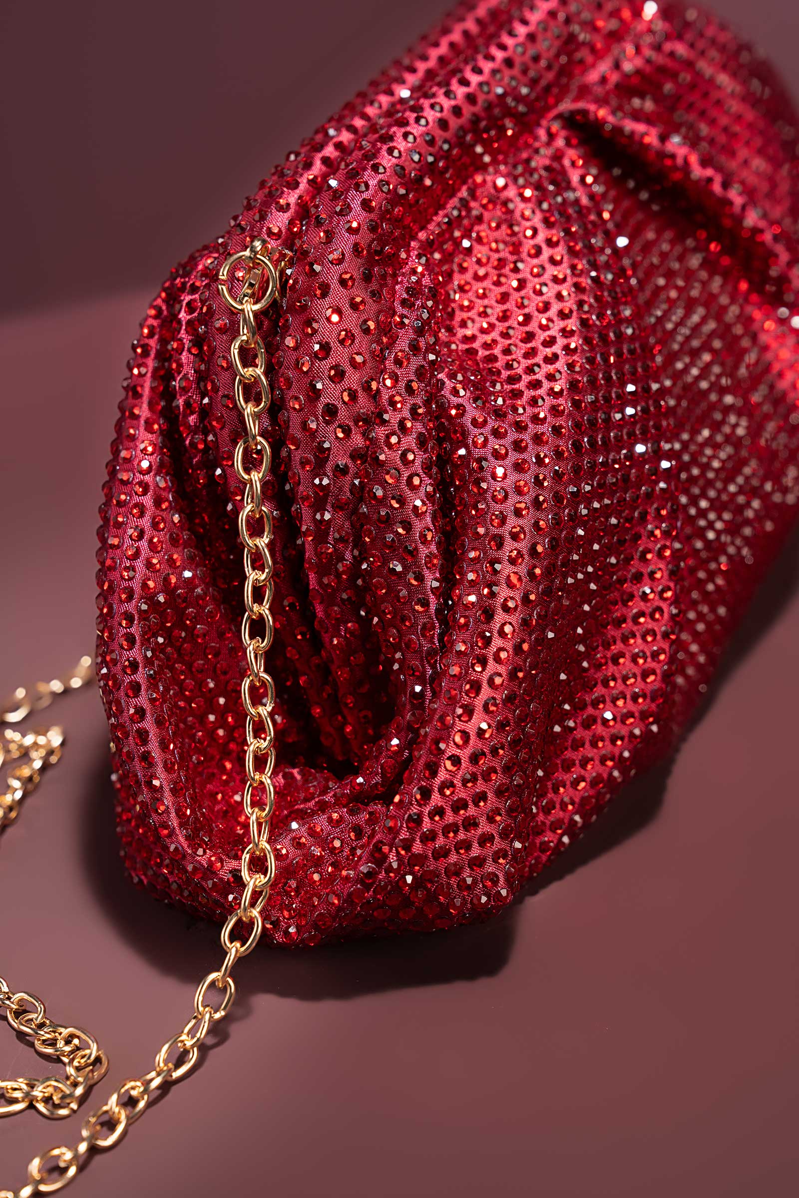 https://cdn.shopify.com/s/files/1/0620/8788/9062/files/MBG-SS26-11Red_C.jpg?v=1777897643