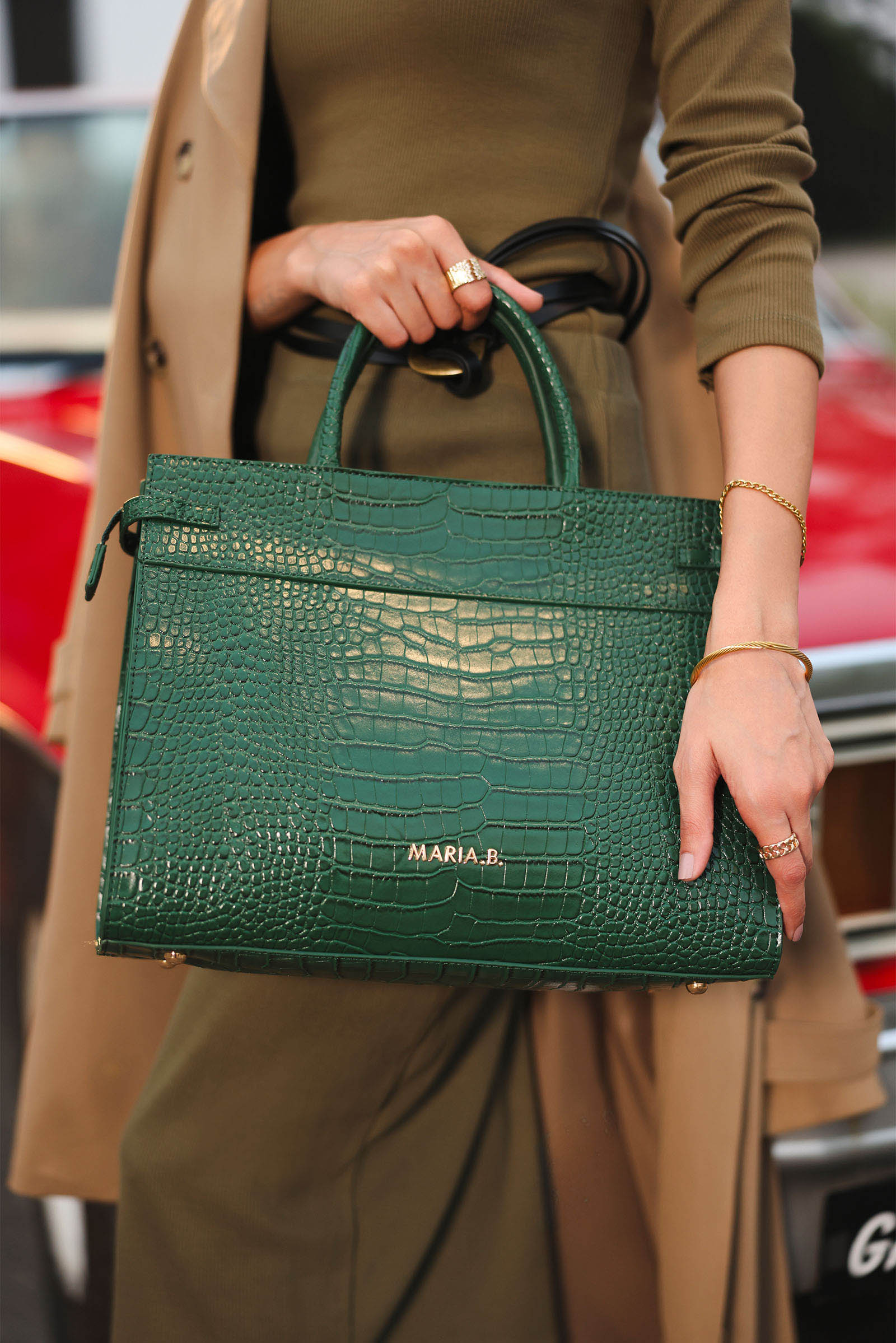 https://cdn.shopify.com/s/files/1/0620/8788/9062/files/MBG-W25-18-Green_Closeup_D.jpg?v=1763735971