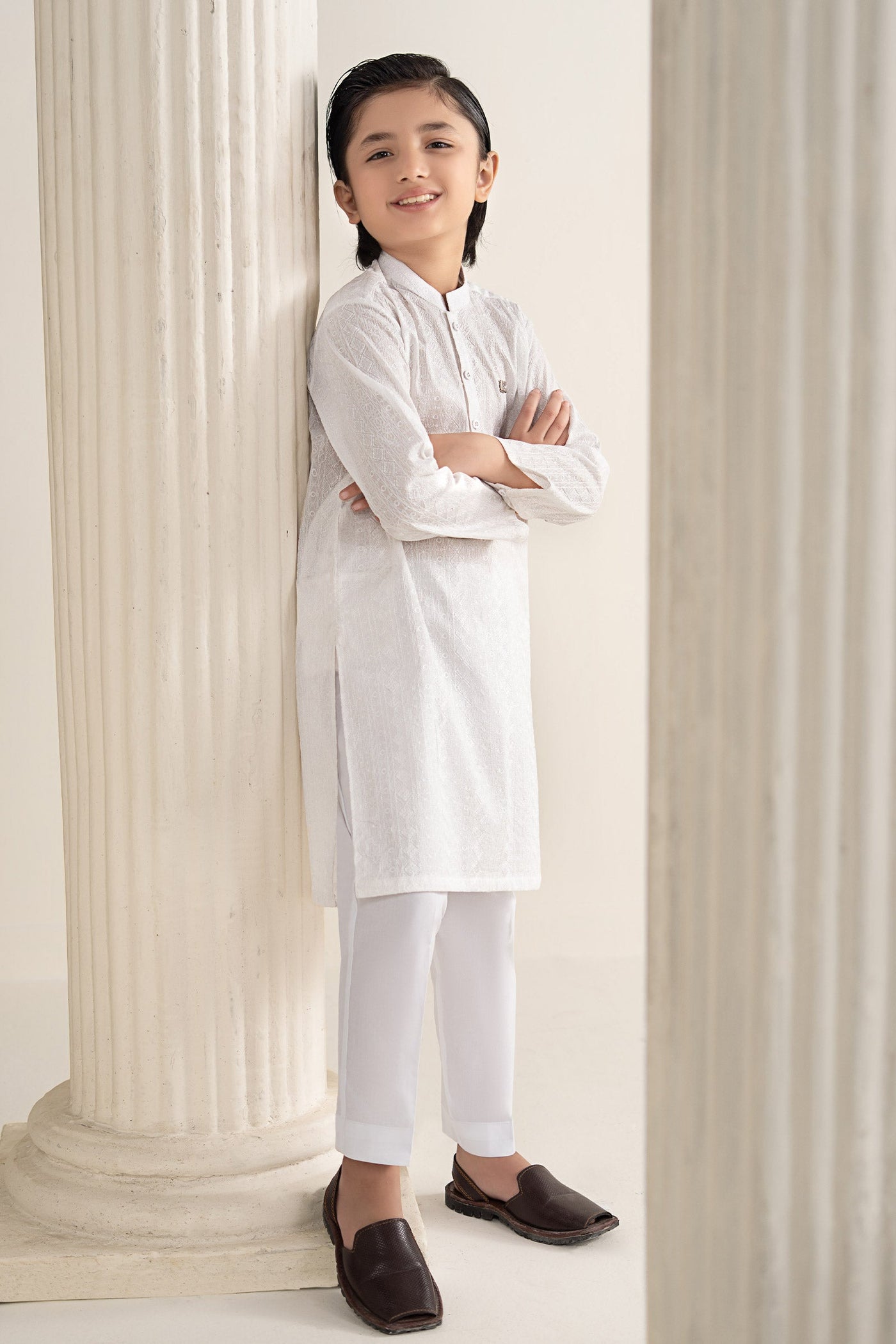 Embroidered Lawn Kurta