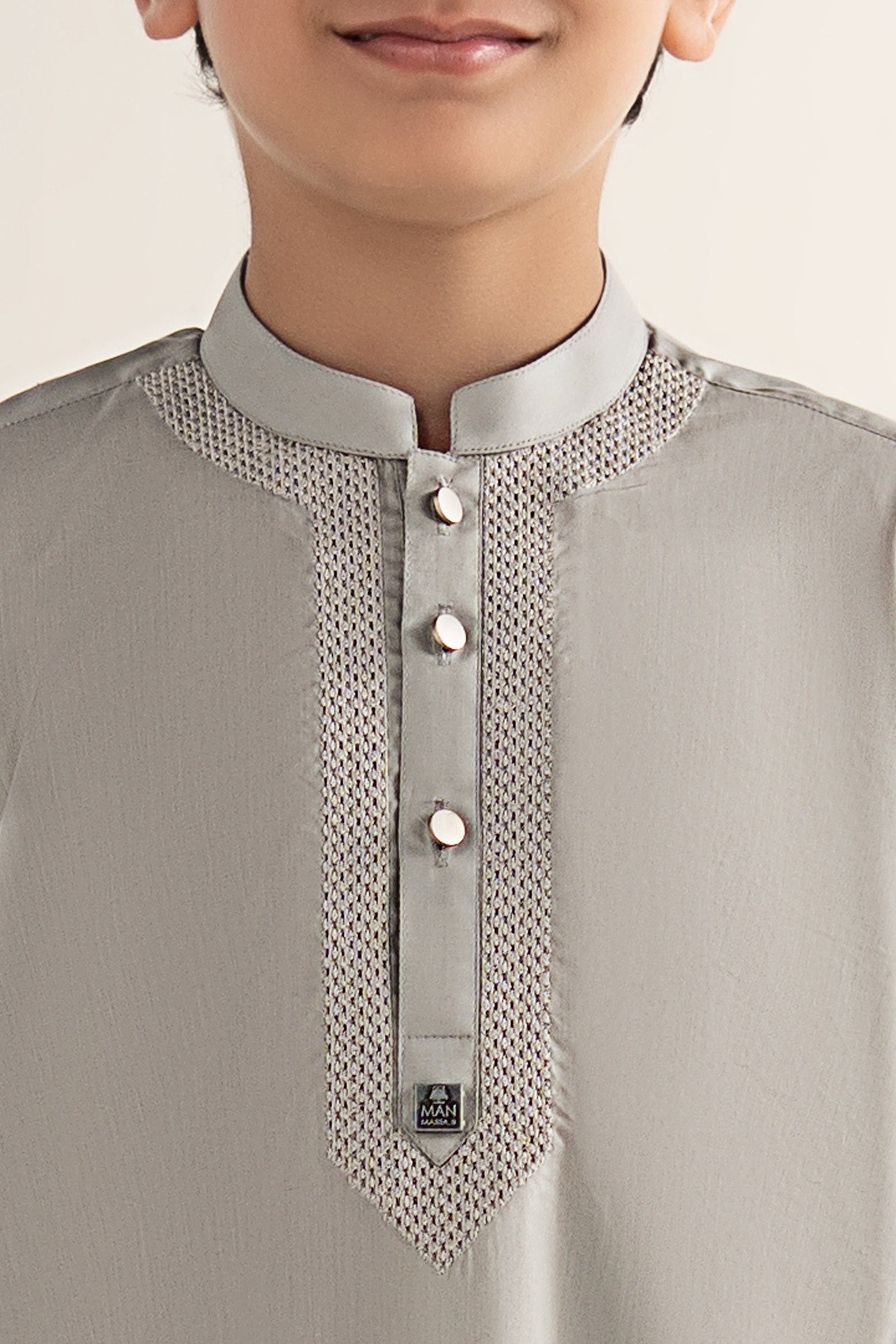 https://cdn.shopify.com/s/files/1/0620/8788/9062/files/MBKKRSS26-28SliverCloseup_F.jpg?v=1780660120