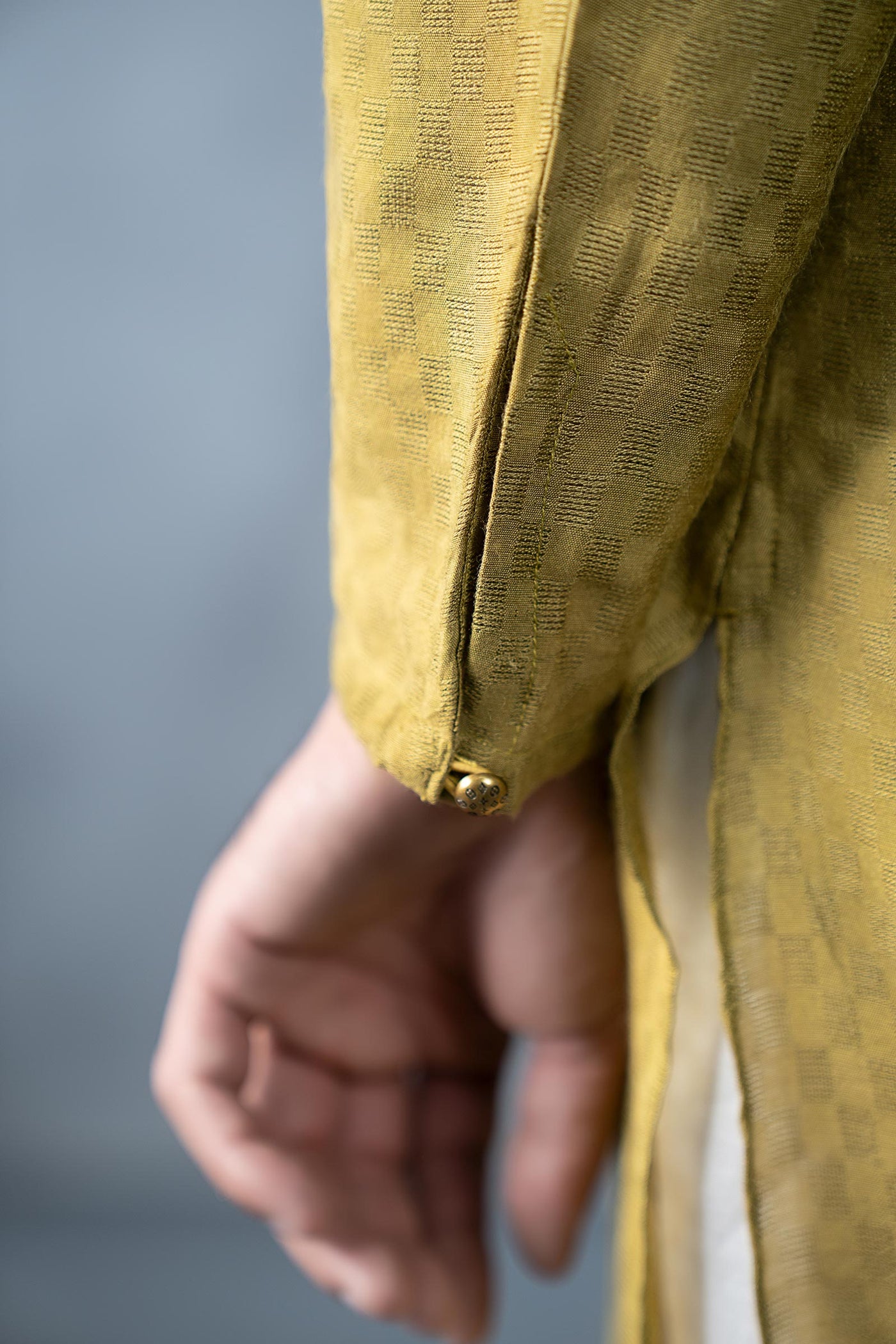 https://cdn.shopify.com/s/files/1/0620/8788/9062/files/MBM-KRW25-16MustardCloseup_F.jpg?v=1767349685