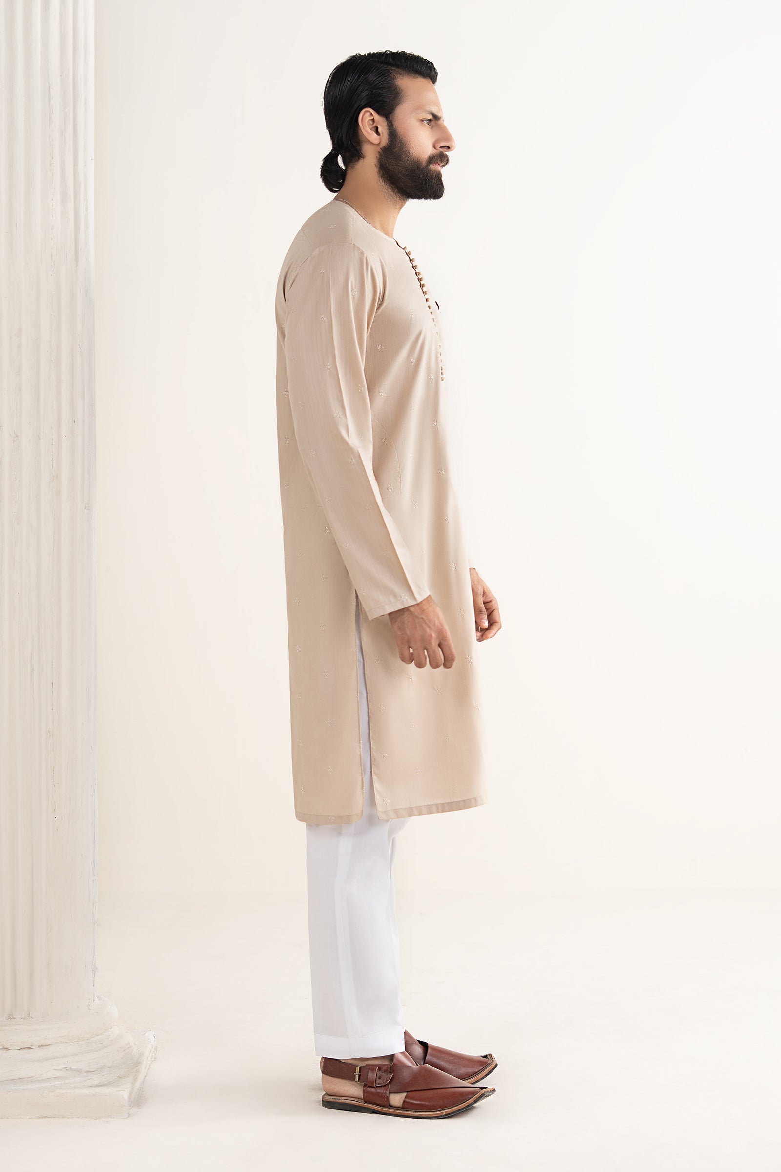 Embroidered Abalone Kurta