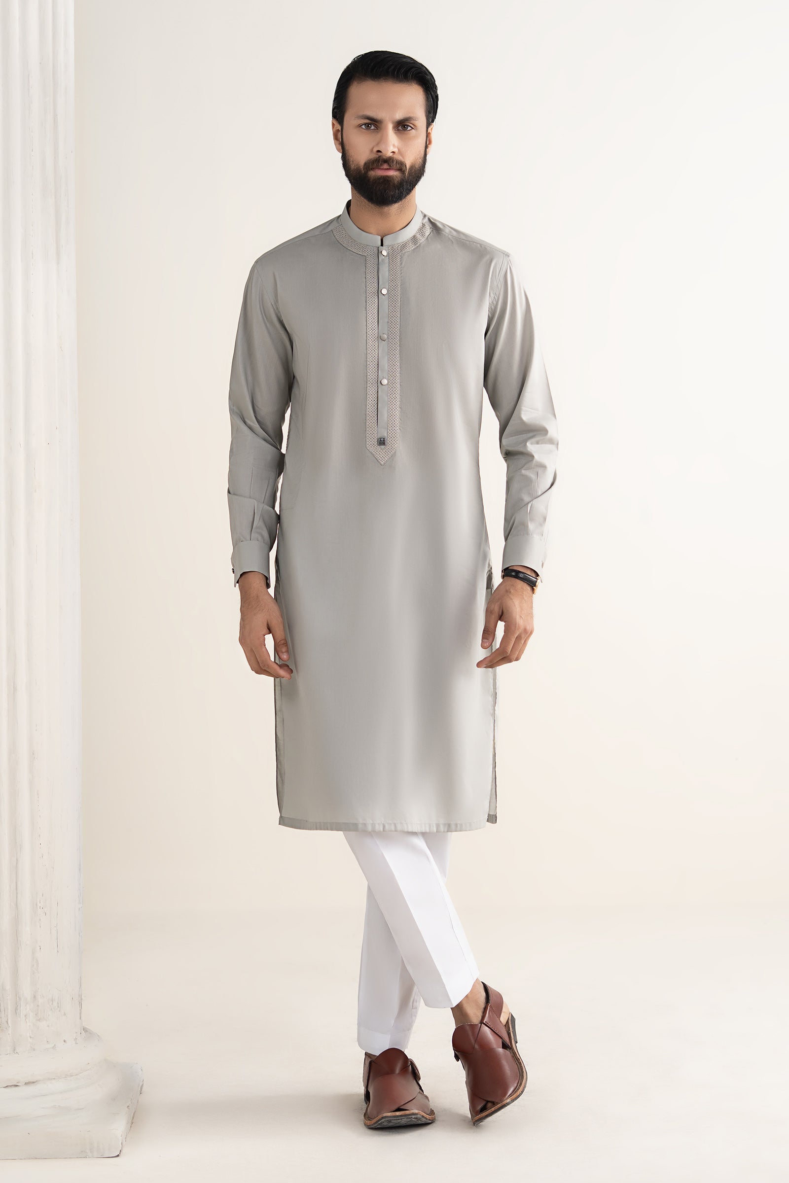 Embroidered Blended Kurta