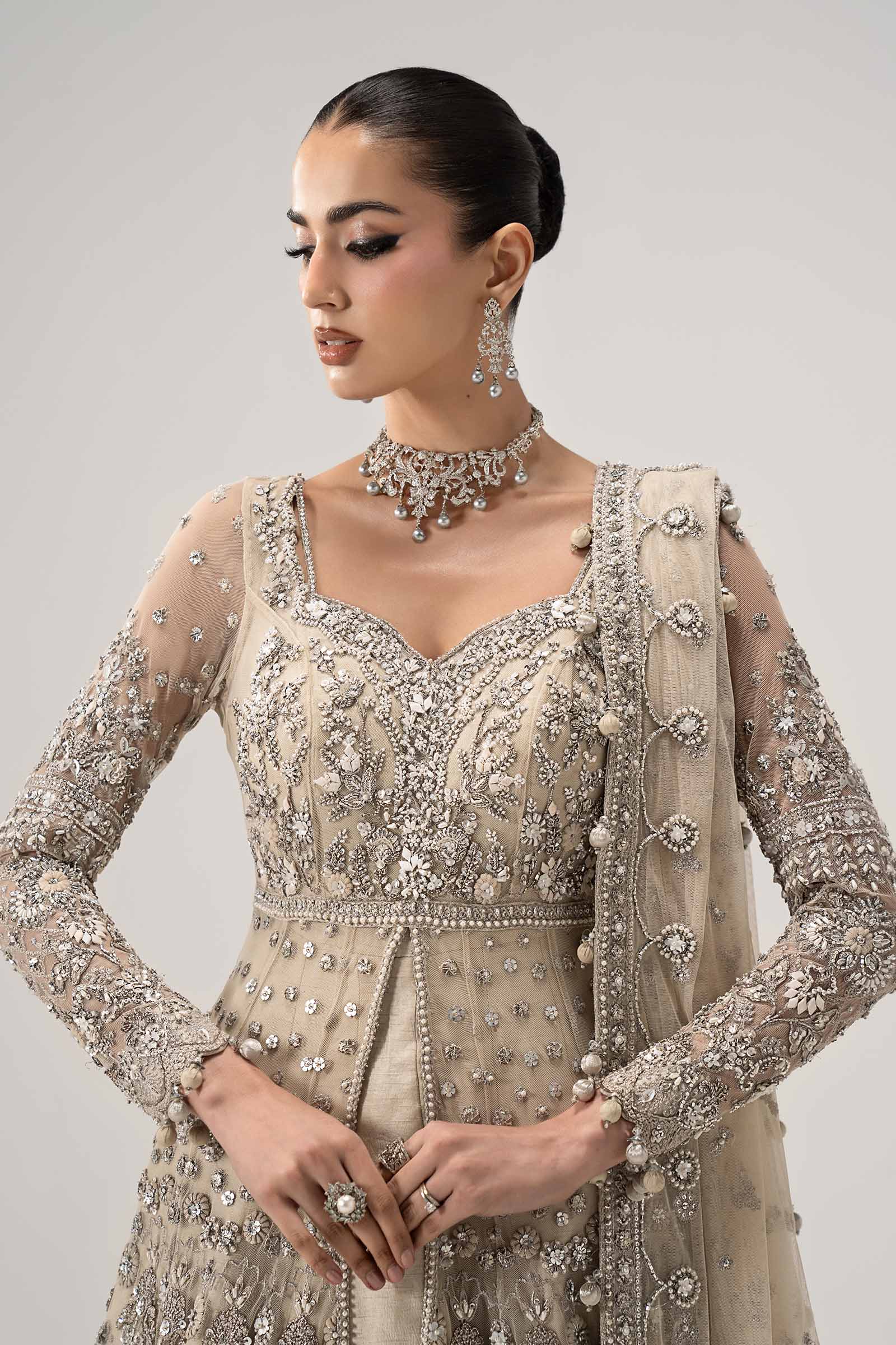 https://cdn.shopify.com/s/files/1/0620/8788/9062/files/MC-26V1-01Closeup_H.jpg?v=1781010305