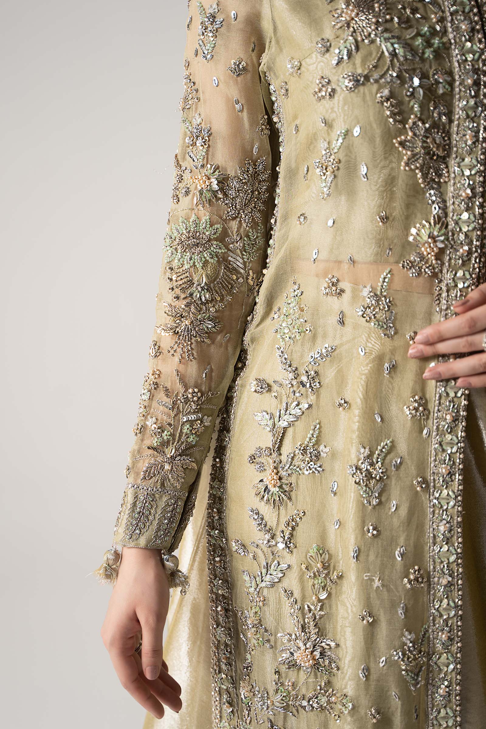 https://cdn.shopify.com/s/files/1/0620/8788/9062/files/MC-26V1-02Closeup_N.jpg?v=1781010220