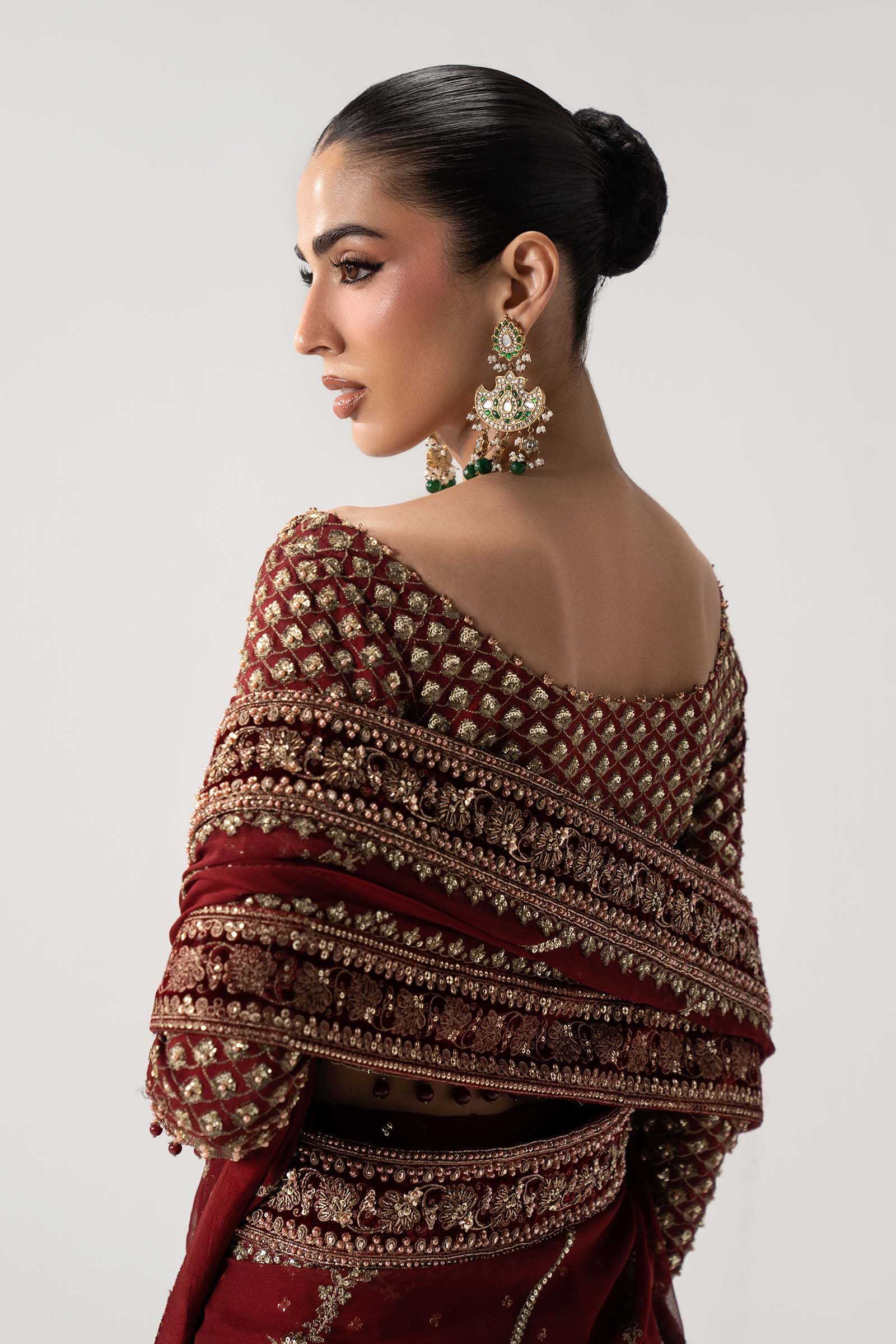 https://cdn.shopify.com/s/files/1/0620/8788/9062/files/MC-26V1-09Closeup_H.jpg?v=1781009568