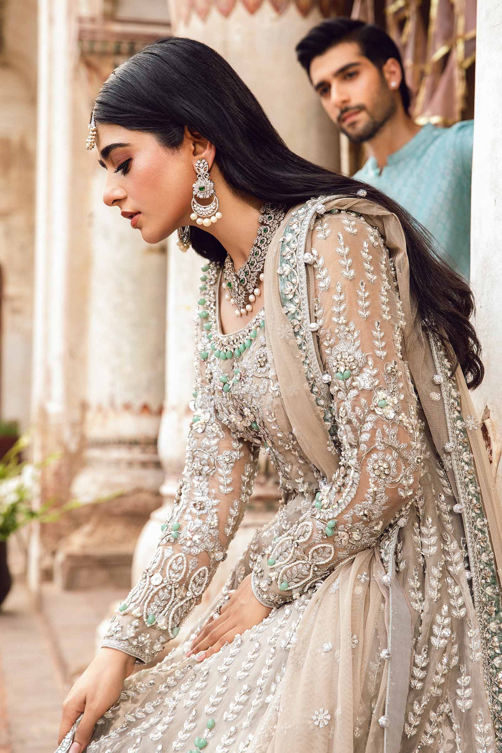 https://cdn.shopify.com/s/files/1/0620/8788/9062/files/MC10-02Closeup.jpg?v=1727270704