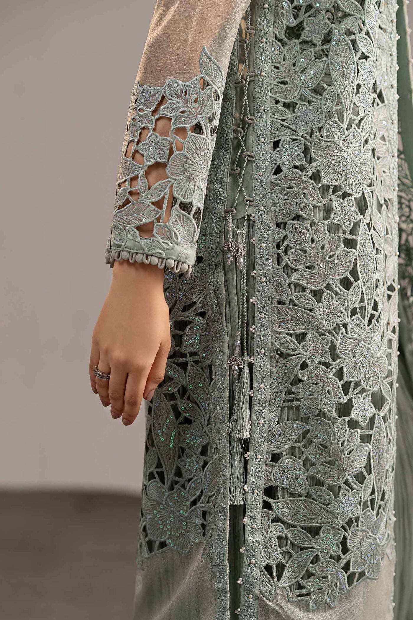3 Piece Embroidered Zari Organza Suit