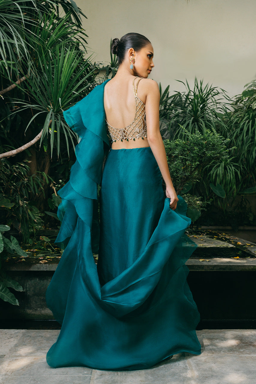 2 Piece Embroidered Velvet Suit