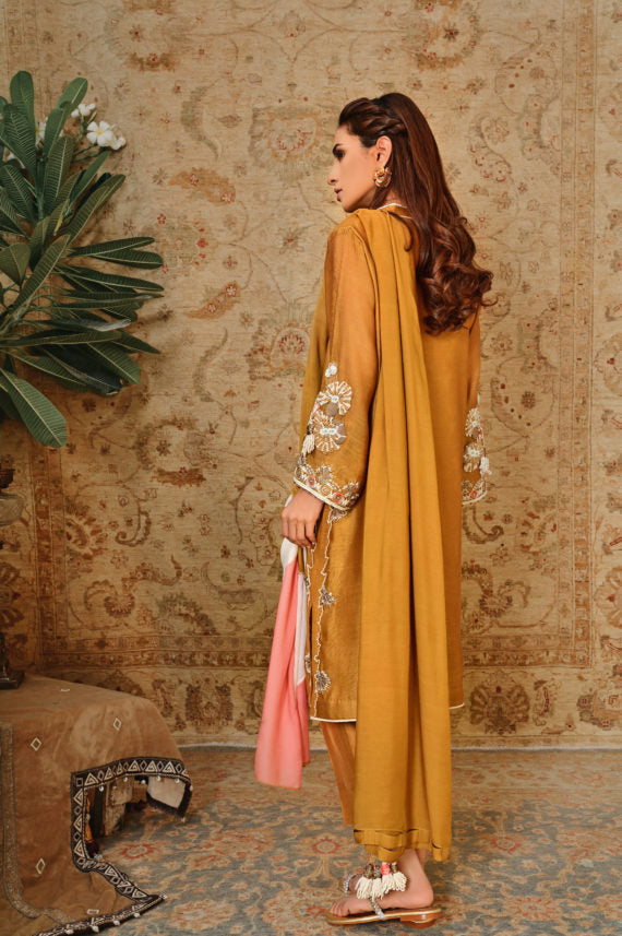 https://cdn.shopify.com/s/files/1/0593/6516/3148/products/MHL_5398-570x857.jpg?v=1662136009