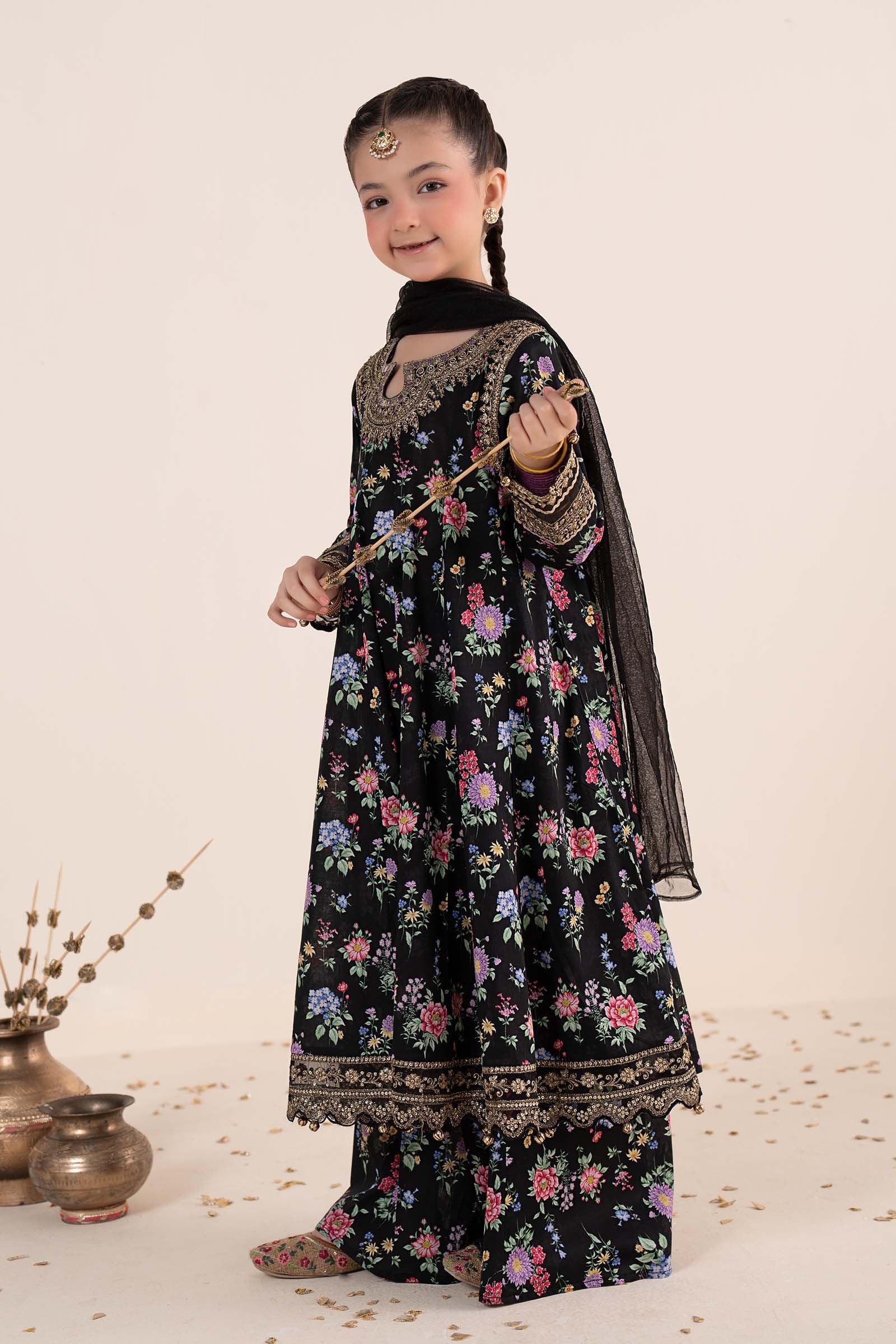 3 Piece Embroidered Lawn Suit