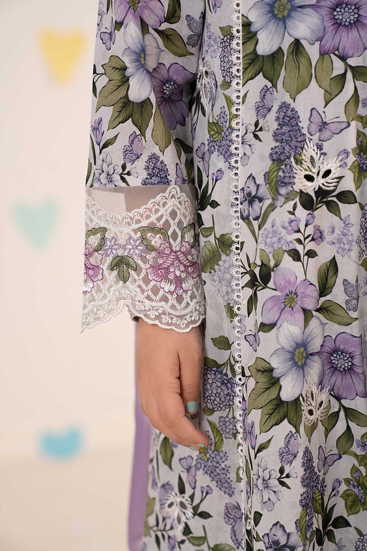 3 Piece Embroidered Lawn Suit
