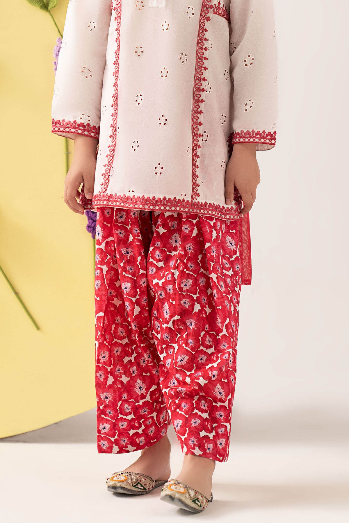 3 Piece Embroidered Lawn Suit