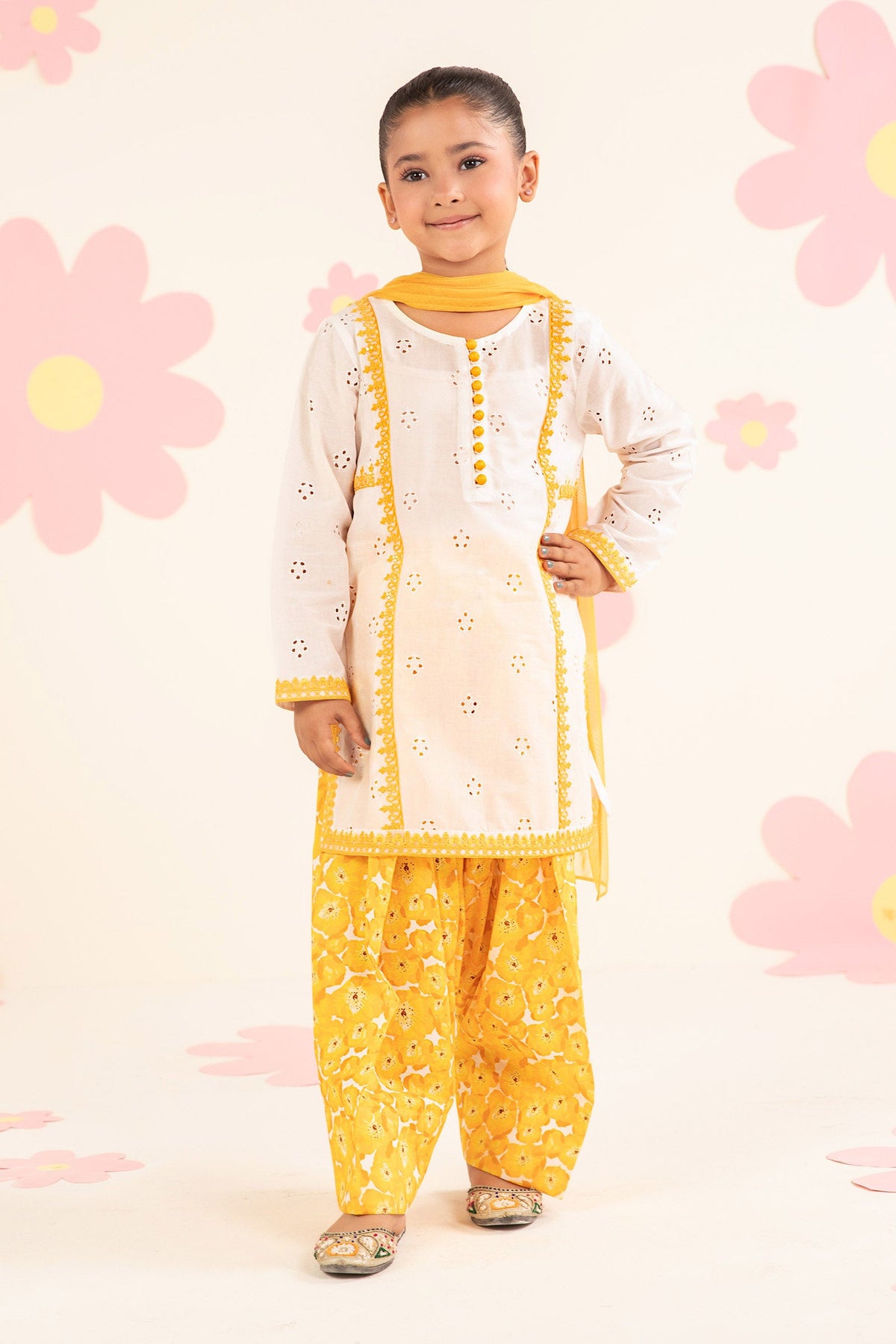 3 Piece Embroidered Lawn Suit