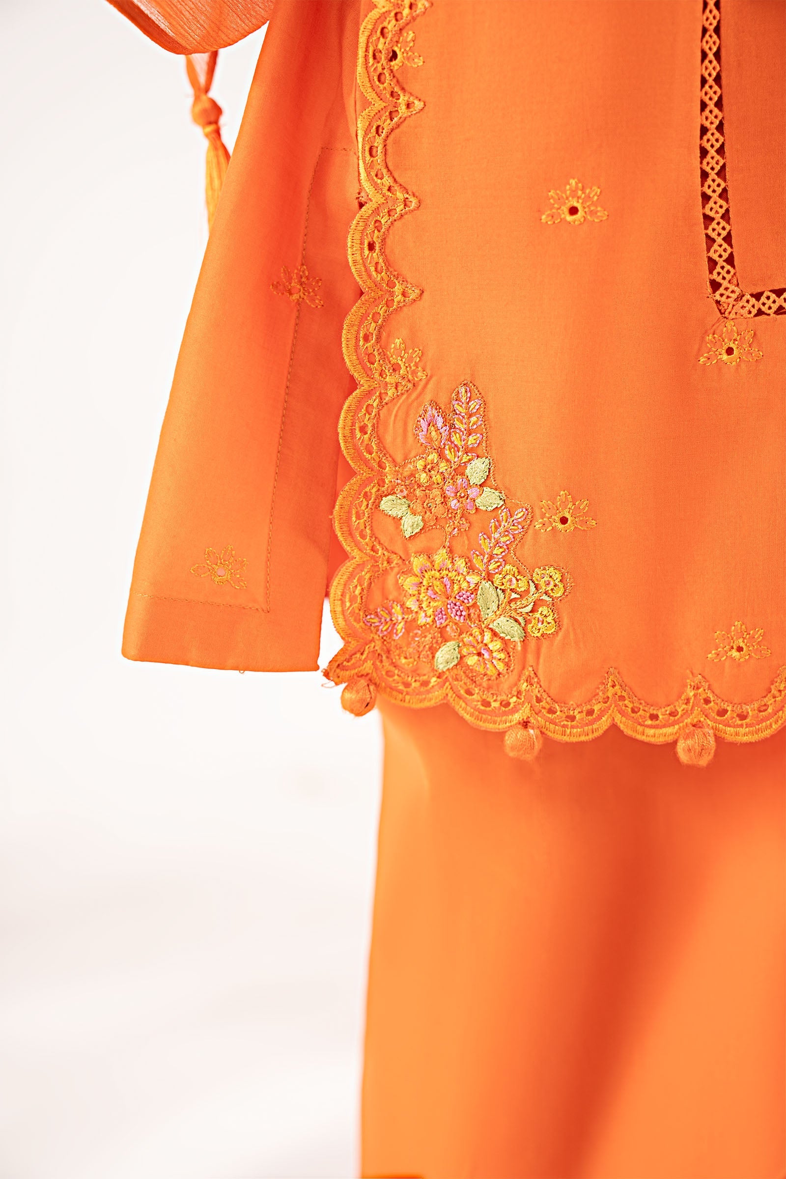 3 Piece Embroidered Lawn Suit