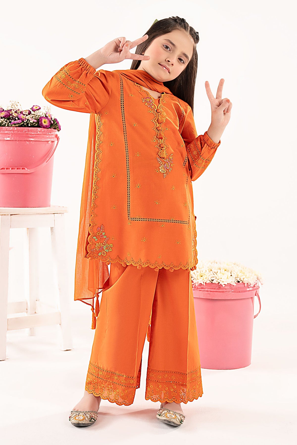 3 Piece Embroidered Lawn Suit
