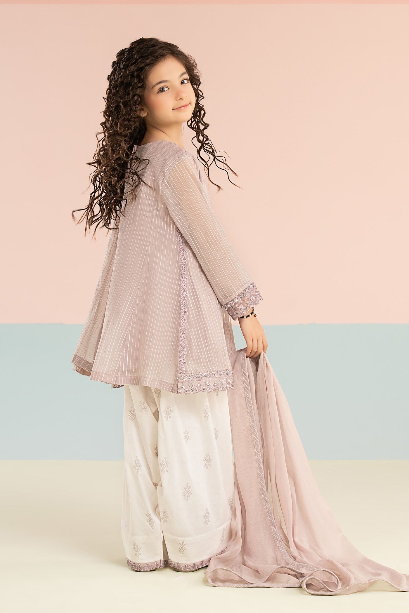 https://cdn.shopify.com/s/files/1/0620/8788/9062/files/MKDEF2613LilacBack_D.jpg?v=1768577752