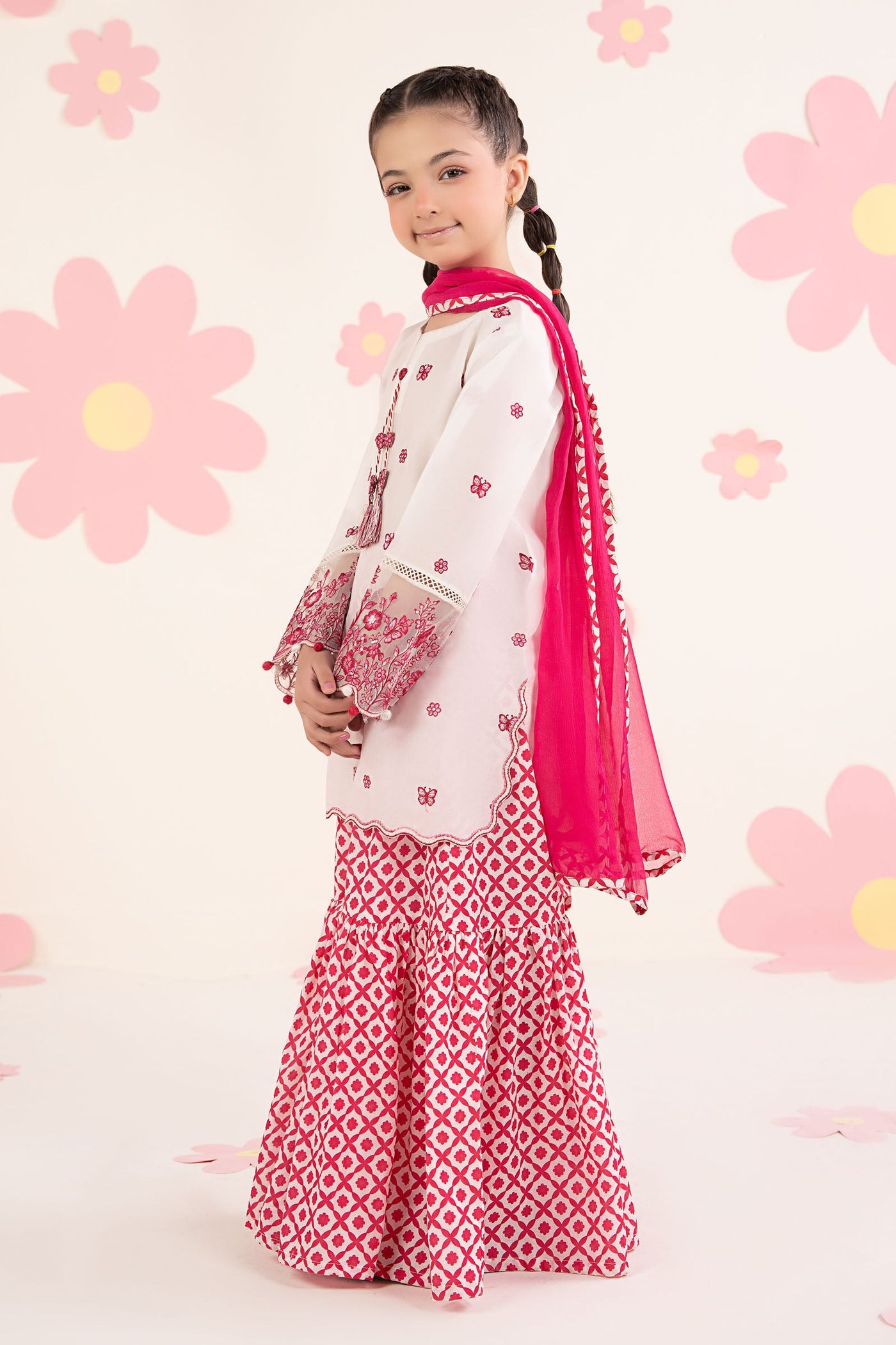 3 Piece Embroidered Lawn Suit
