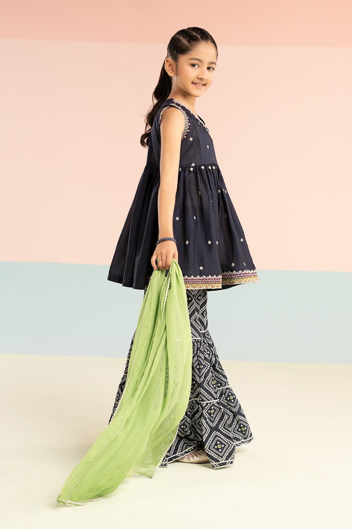 3 Piece Embroidered Lawn Suit