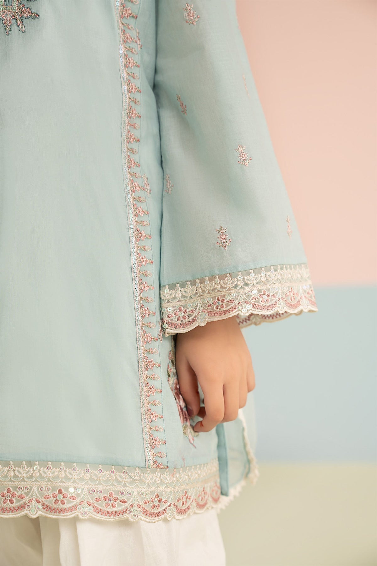 3 Piece Embroidered Lawn Suit