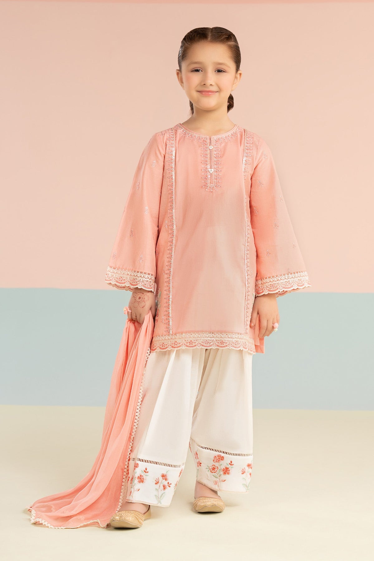 3 Piece Embroidered Lawn Suit