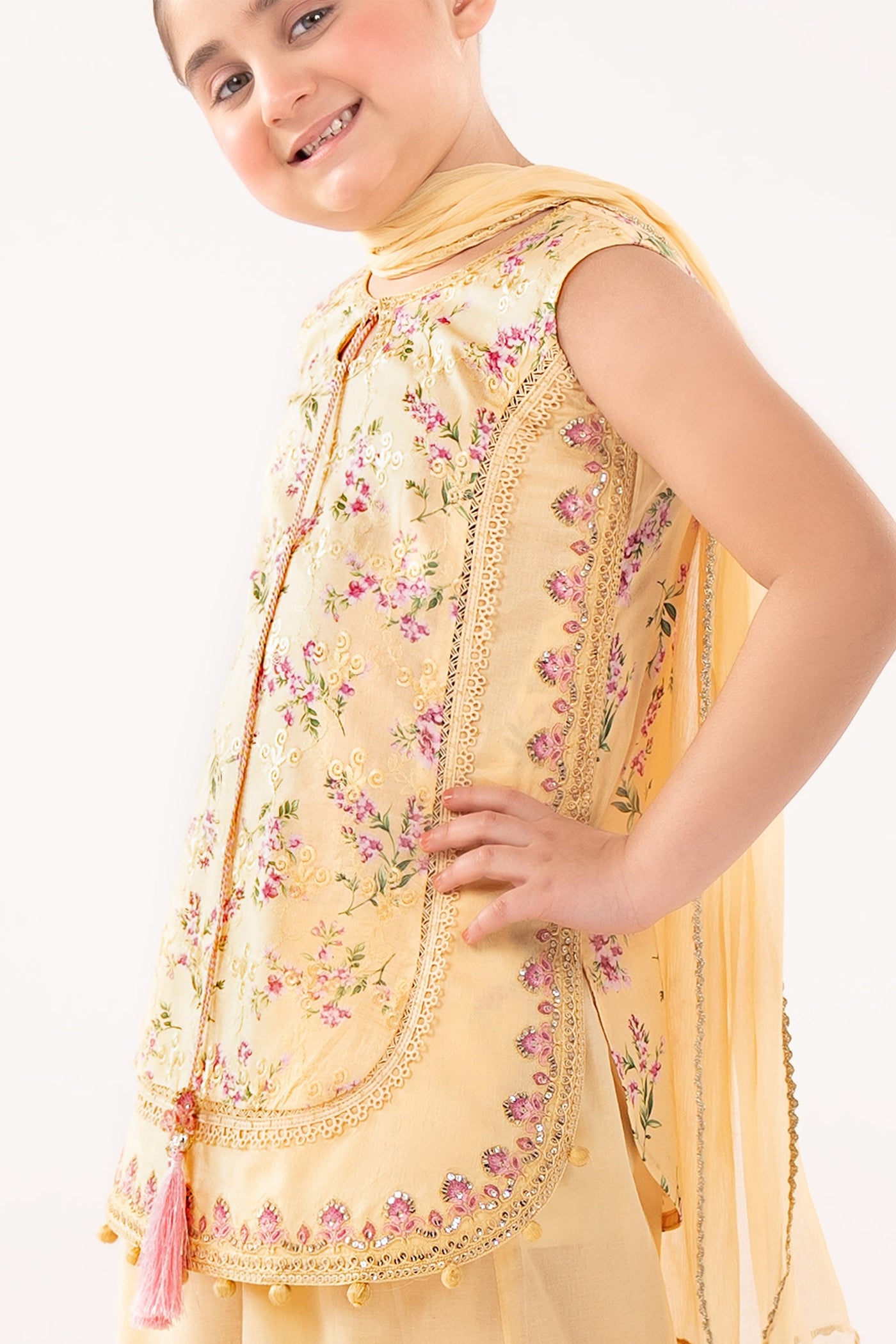 3 Piece Embroidered Lawn Suit