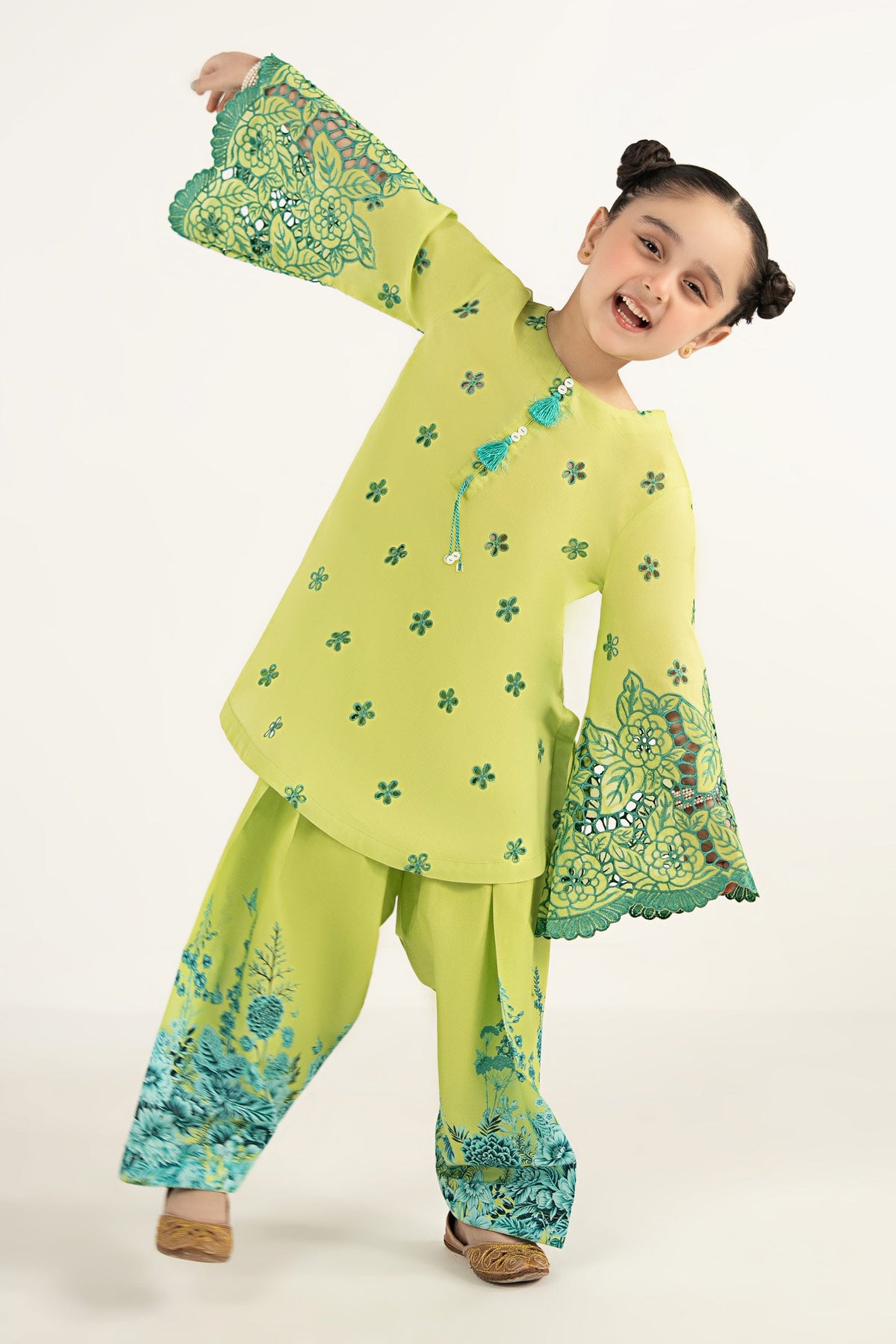 2 Piece Embroidered Lawn Suit