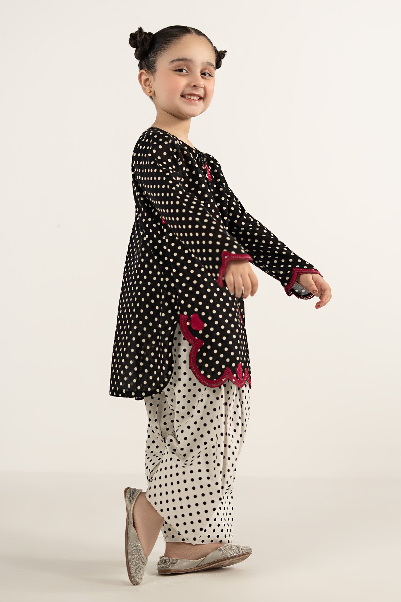 2 Piece Embroidered Lawn Suit