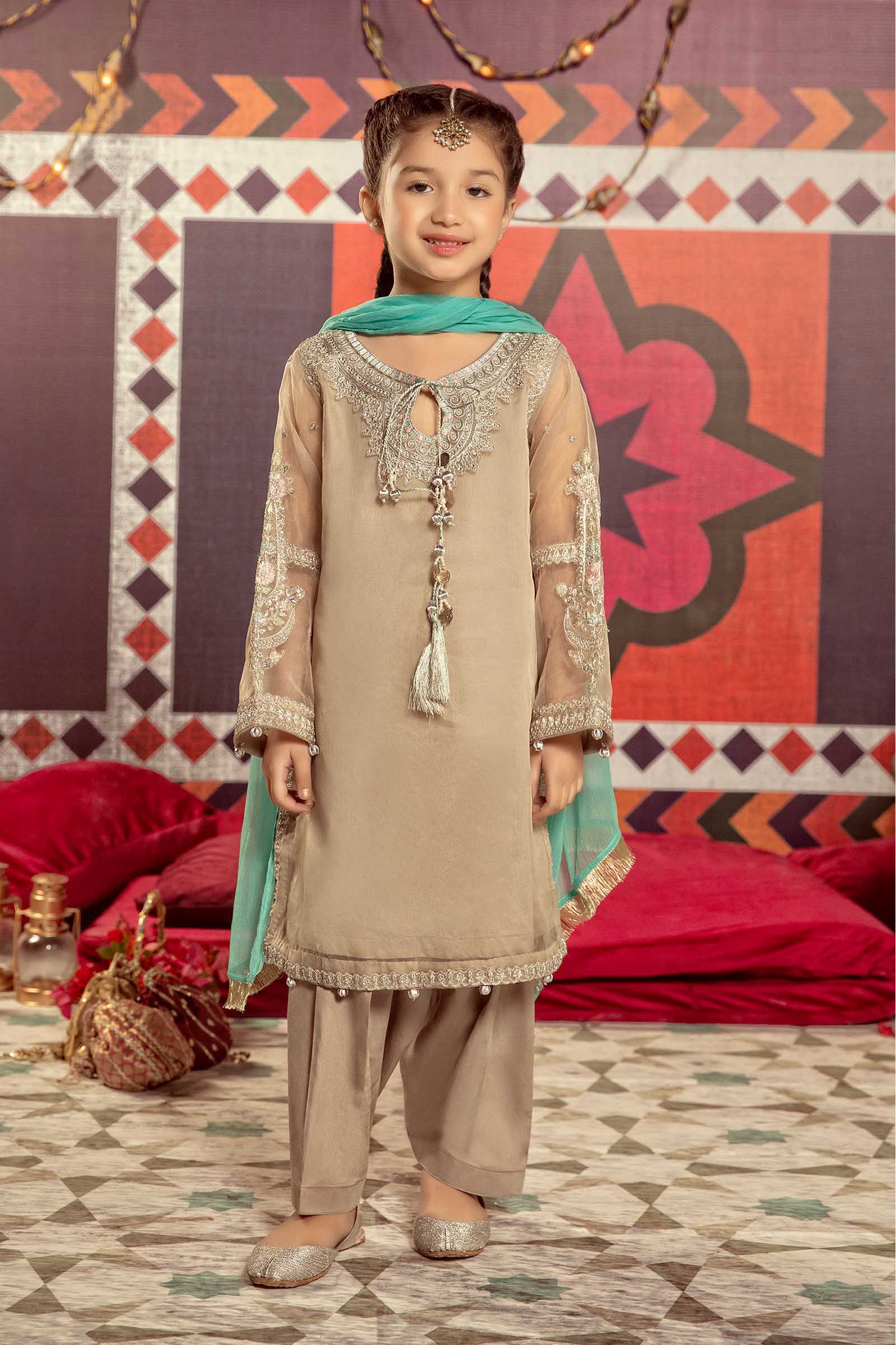 Shoot-Stitched-NW-23
