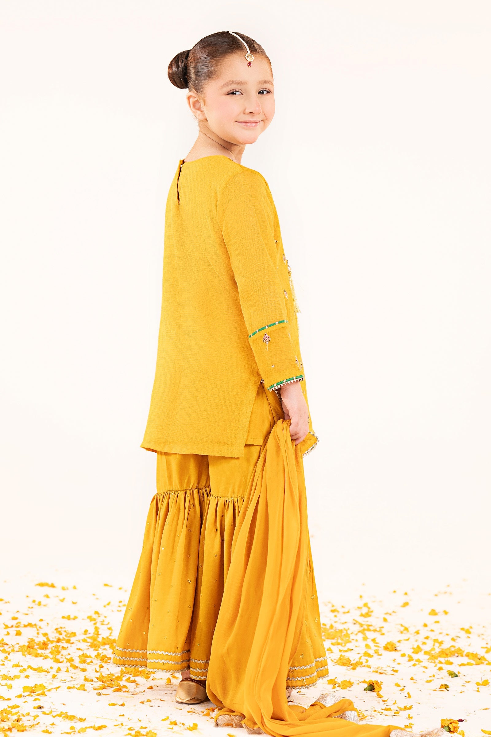 https://cdn.shopify.com/s/files/1/0620/8788/9062/files/MKSEF2605MustardBack_C_861c8ad1-d209-45bb-a852-0aef3c683b03.jpg?v=1776948731